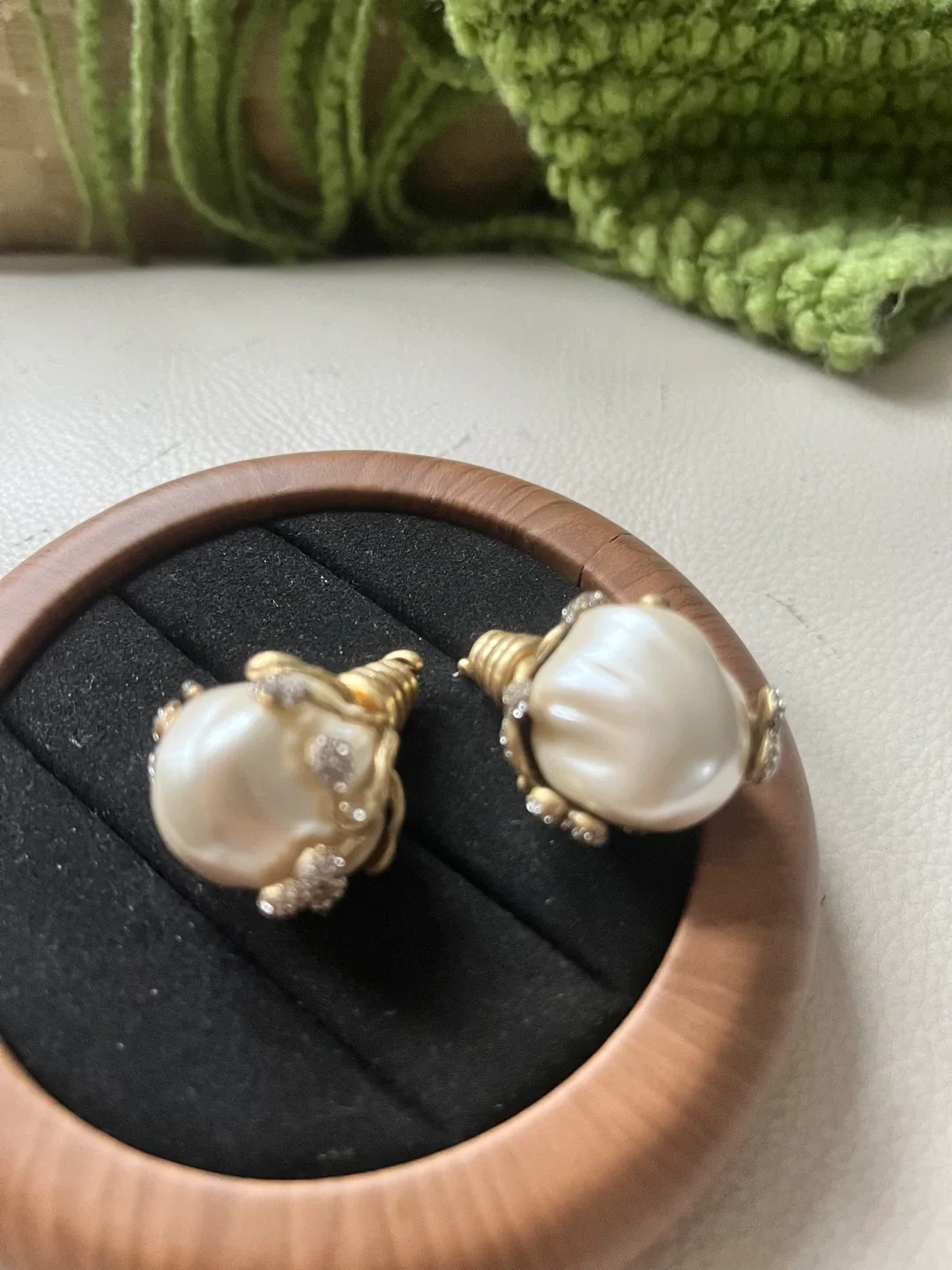 Pearl Earrings with Rhinestones
