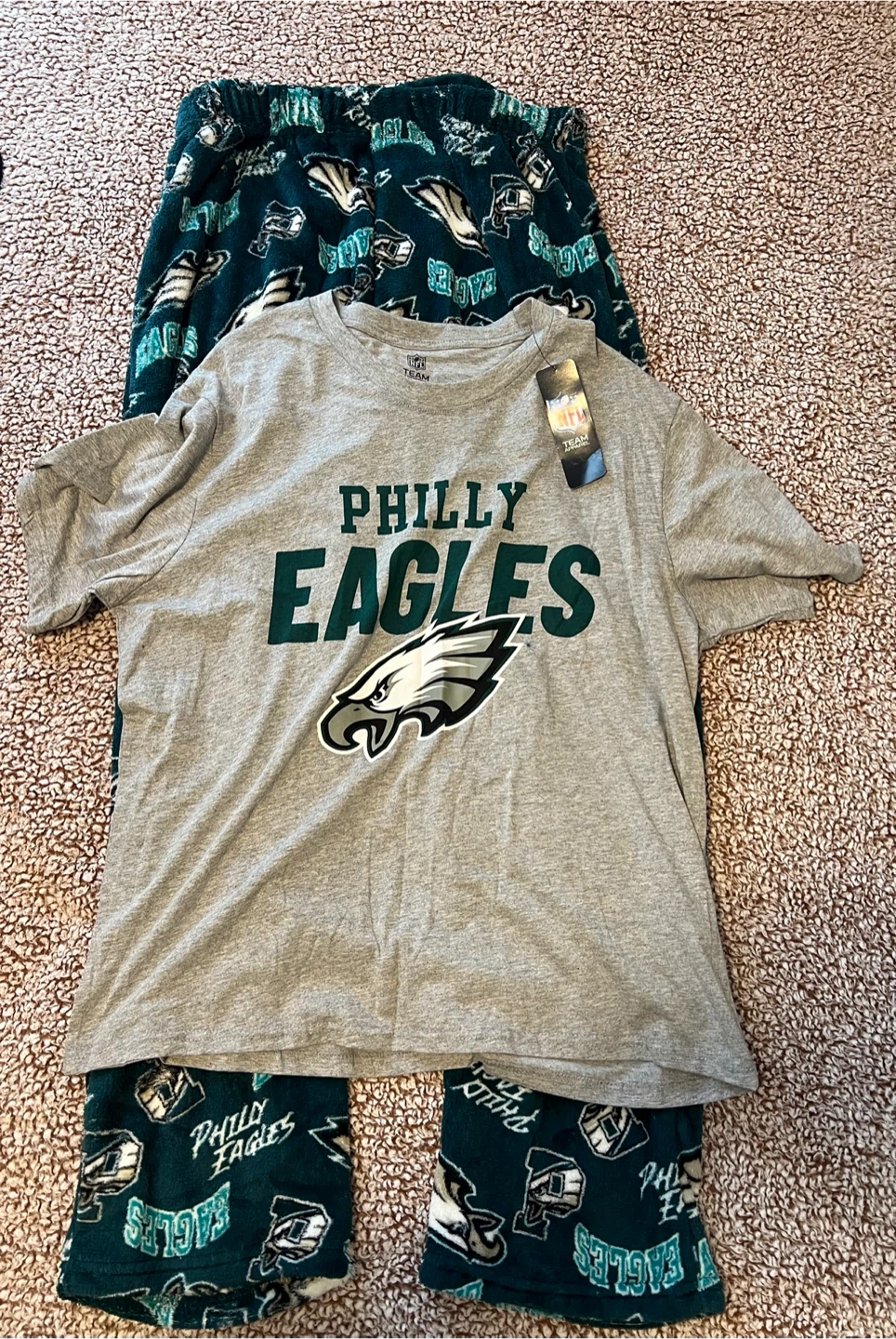 NFL Team Apparel Philadelphia Eagles Pajama Set - Large