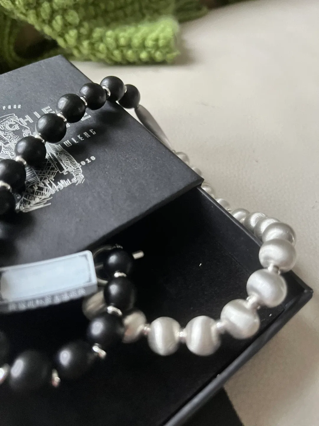 Burchie Vintage Necklace - Black & Silver