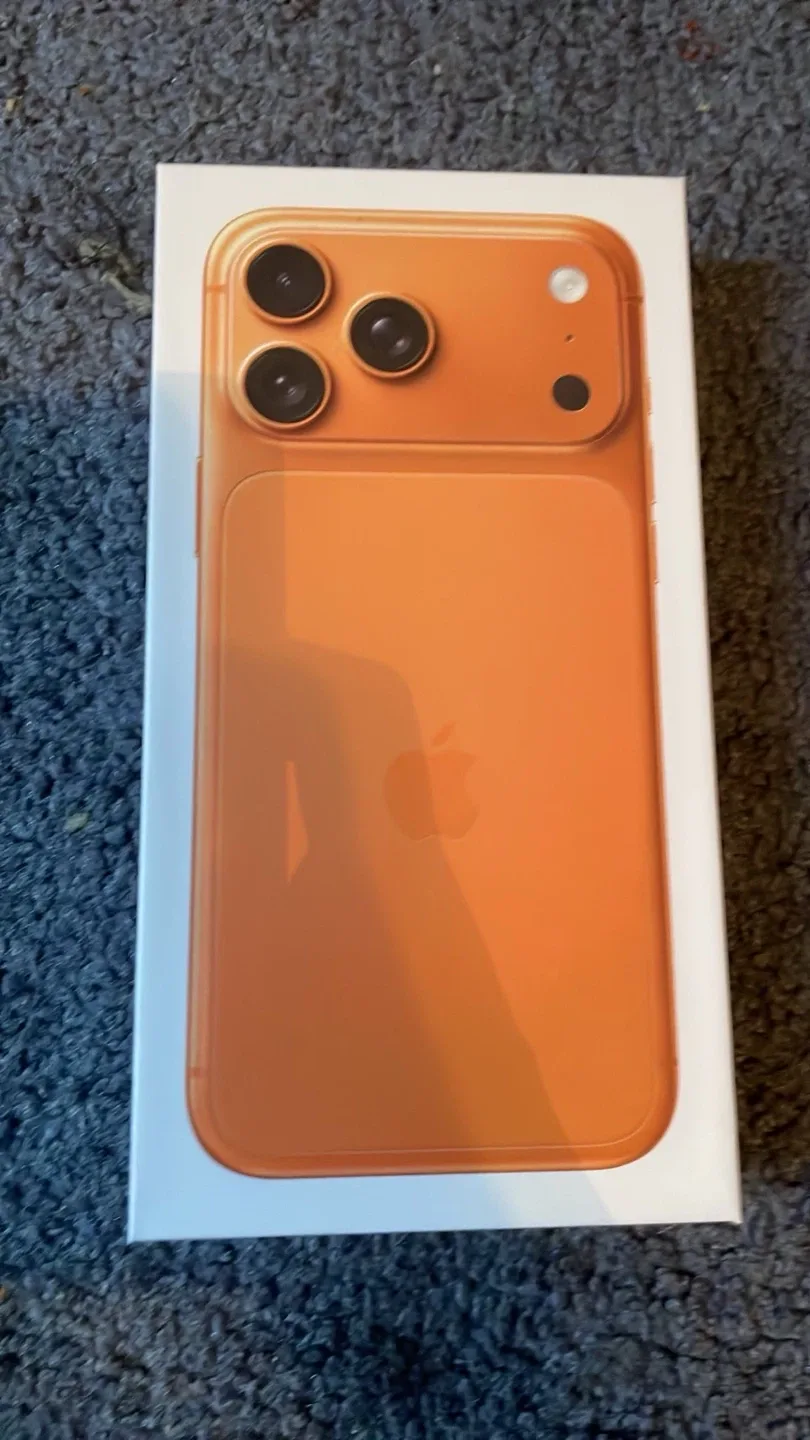 New IPhone 17 - Cosmic Orange