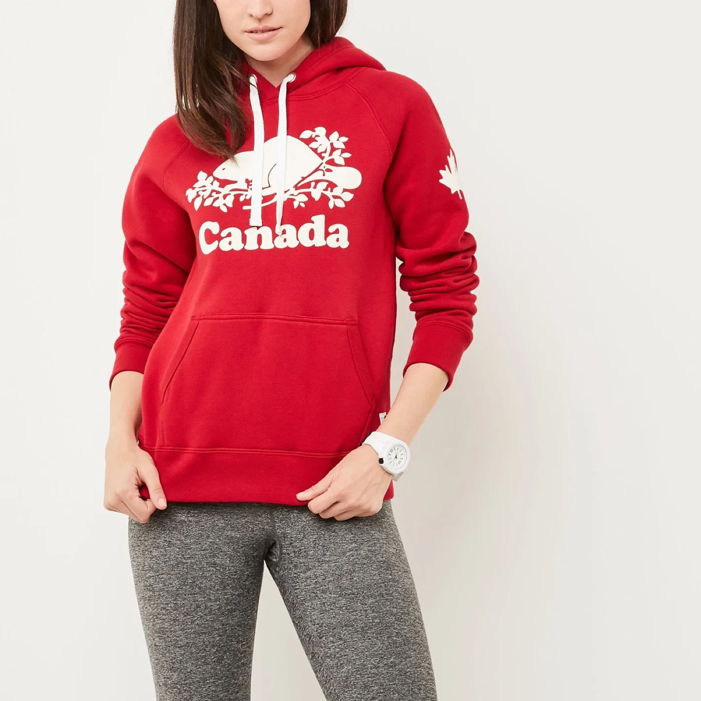 Roots Women’s Canada Red Hoodie Size S