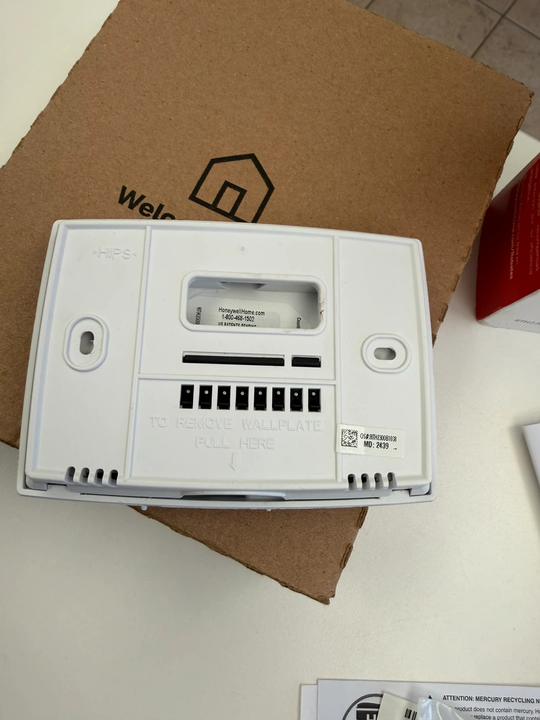 Honeywell Home RTH2300B Programmable Thermostat - New! - photo 4