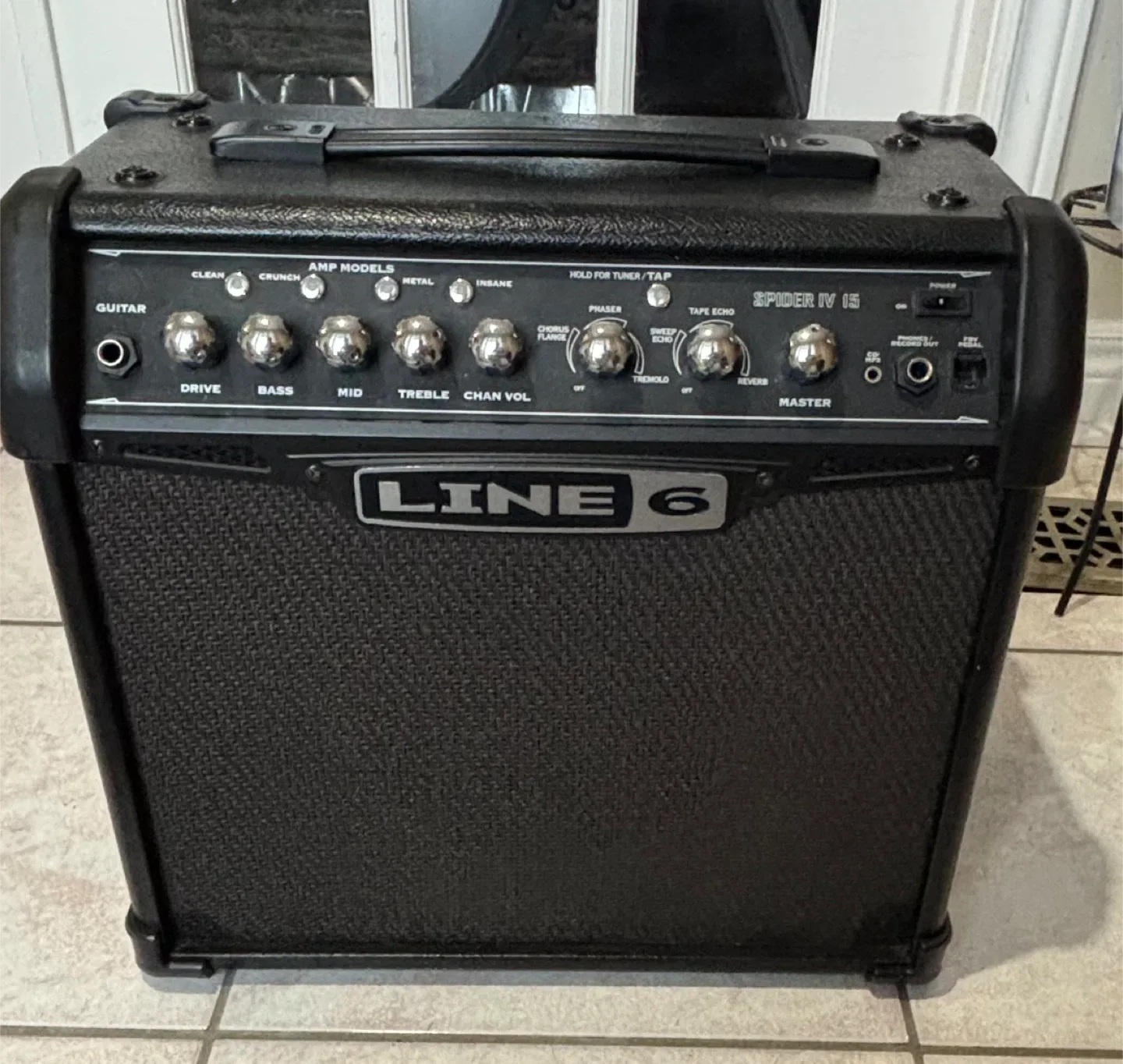 Line 6 Spider IV 15 Guitar Amplifier