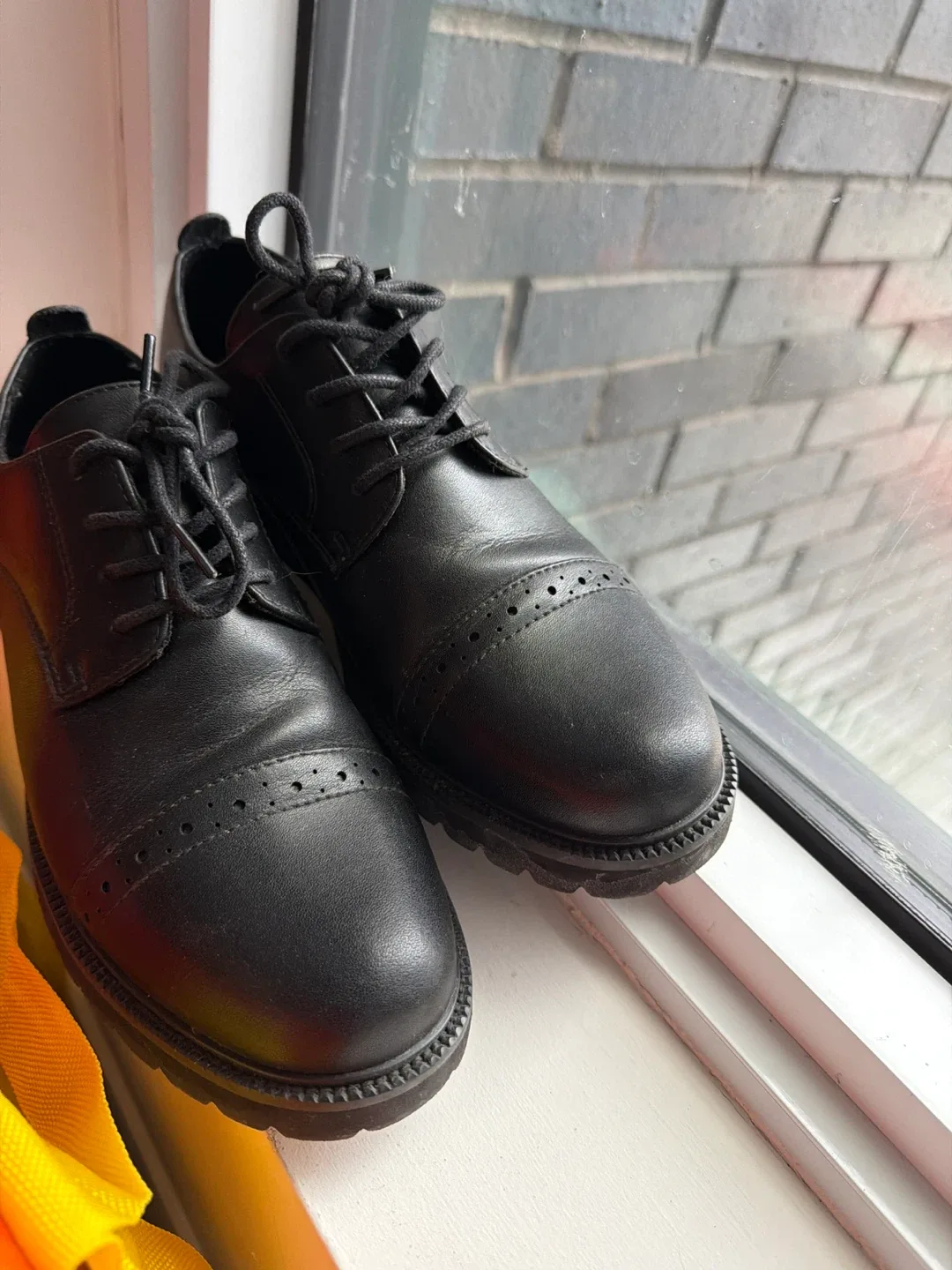 Maddison Black Leather Uniform Shoes - Size 8