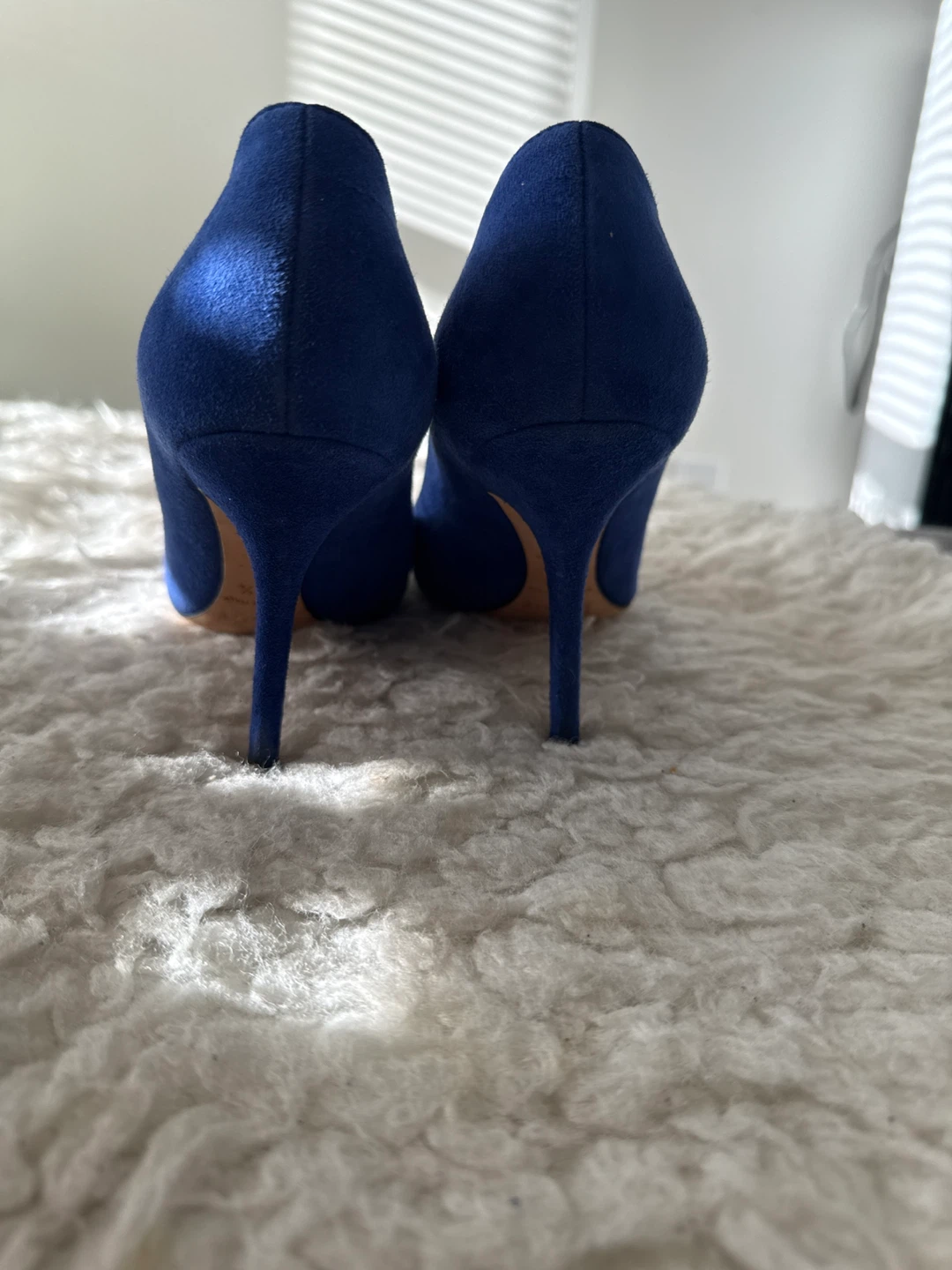 Christian Dior Blue Suede Heels Size 36 - photo 3