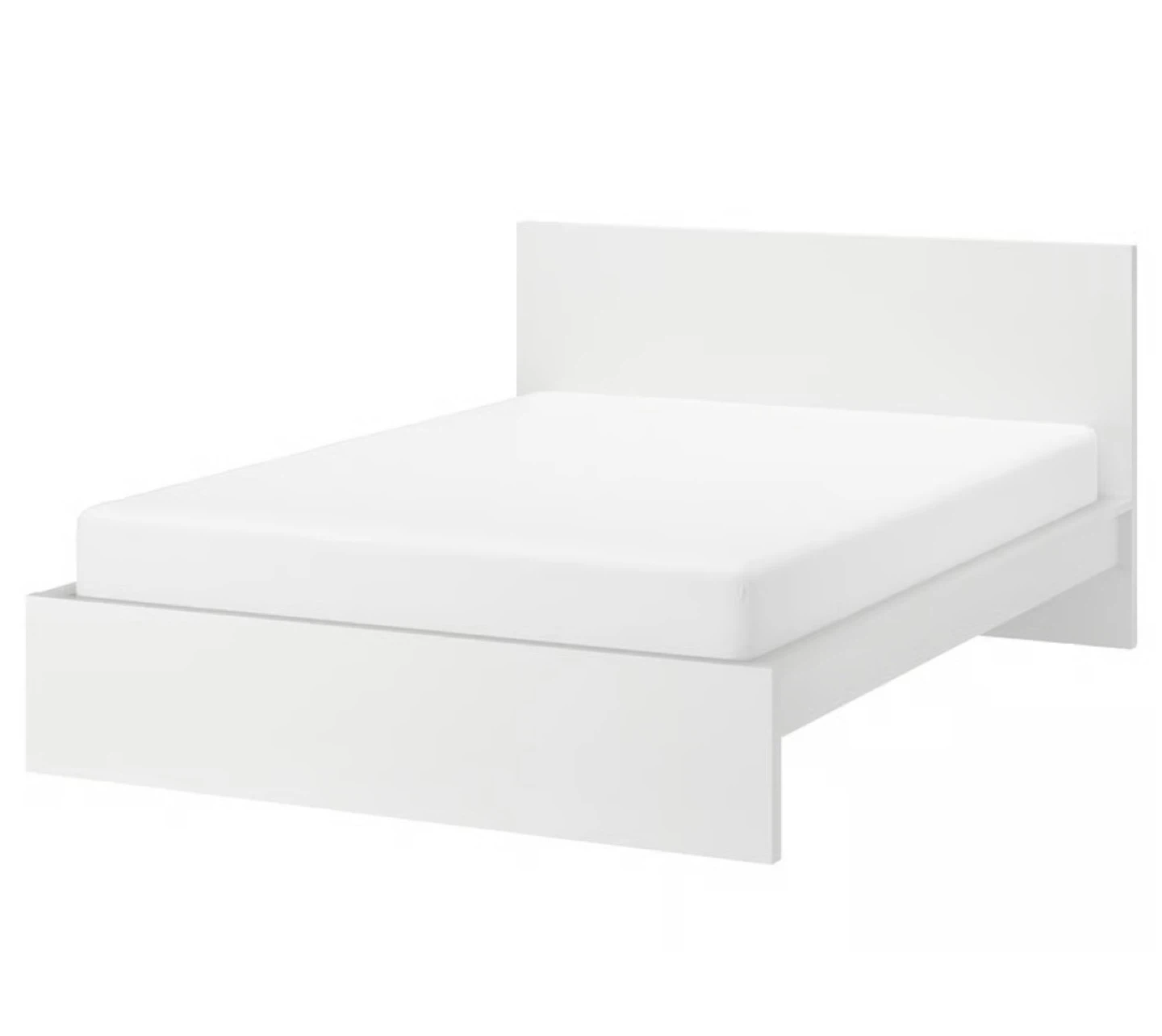 IKEA Queen bedframe and nightstands - Malm - photo 5
