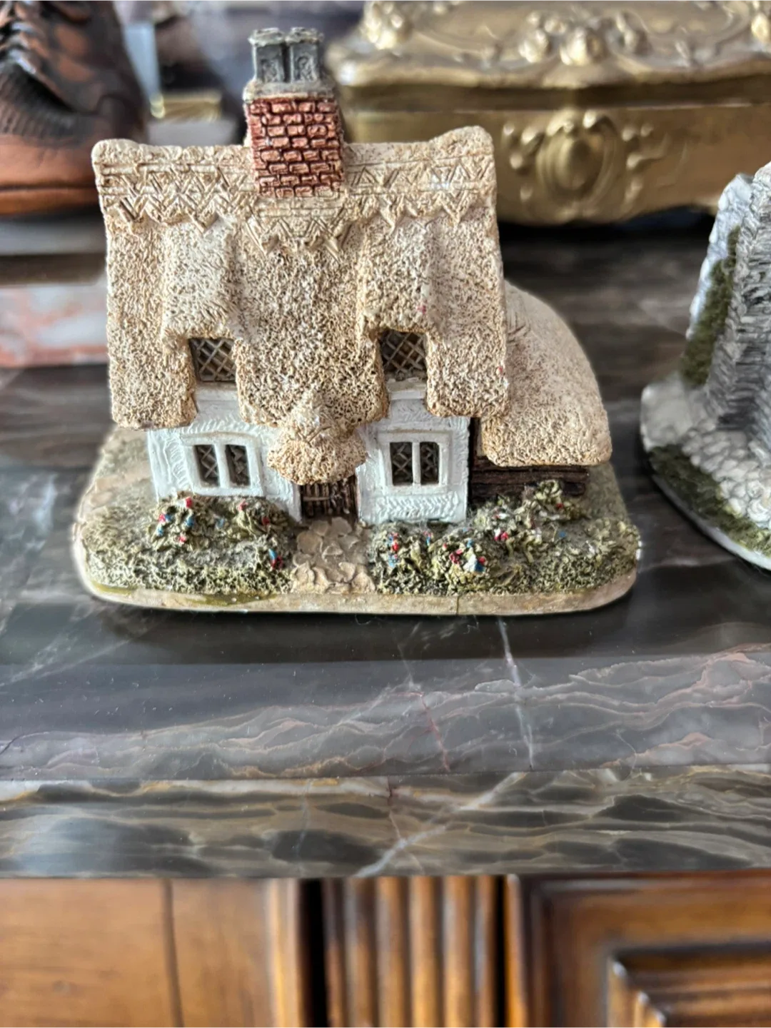 Lilliput Lane Clare Cottage Miniature #cleanout