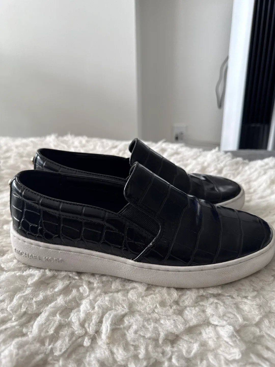 Michael Kors Black Slip-On Sneakers image indicator(4)