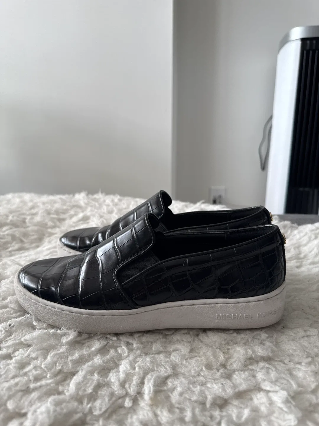 Michael Kors Black Slip-On Sneakers image indicator(2)