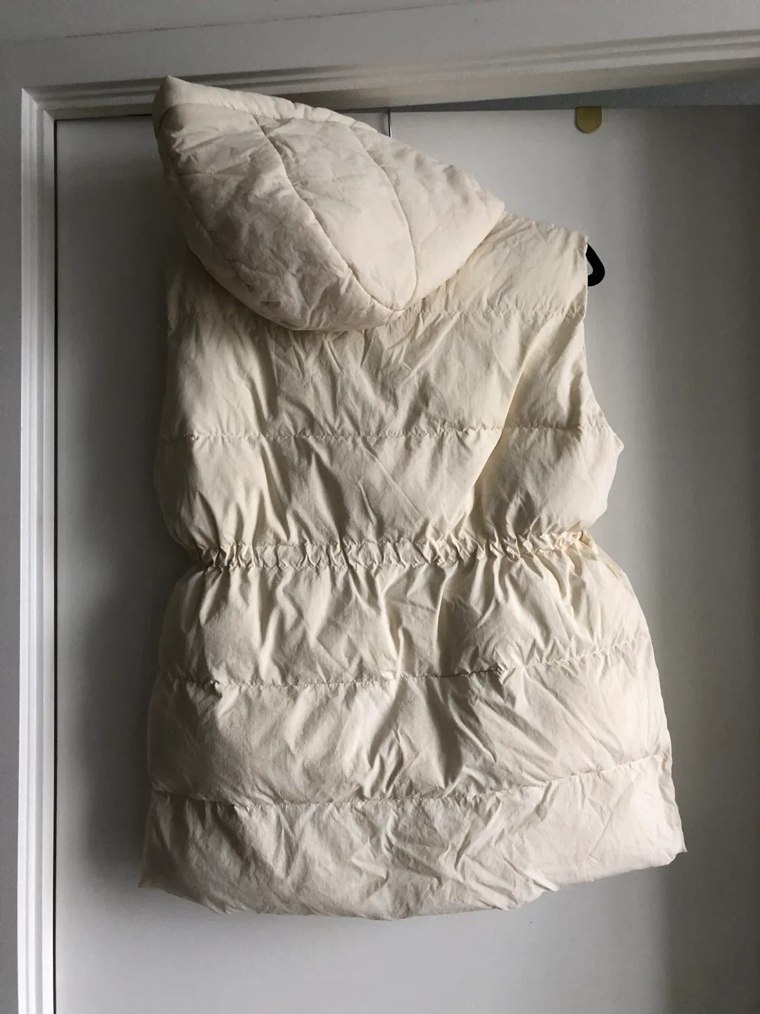 DAZY Hooded Puffer Vest - Beige image indicator(2)