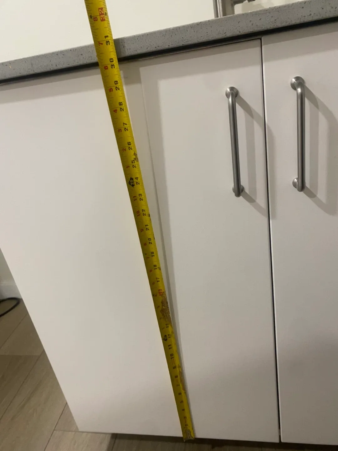 Base white kitchen cabinet