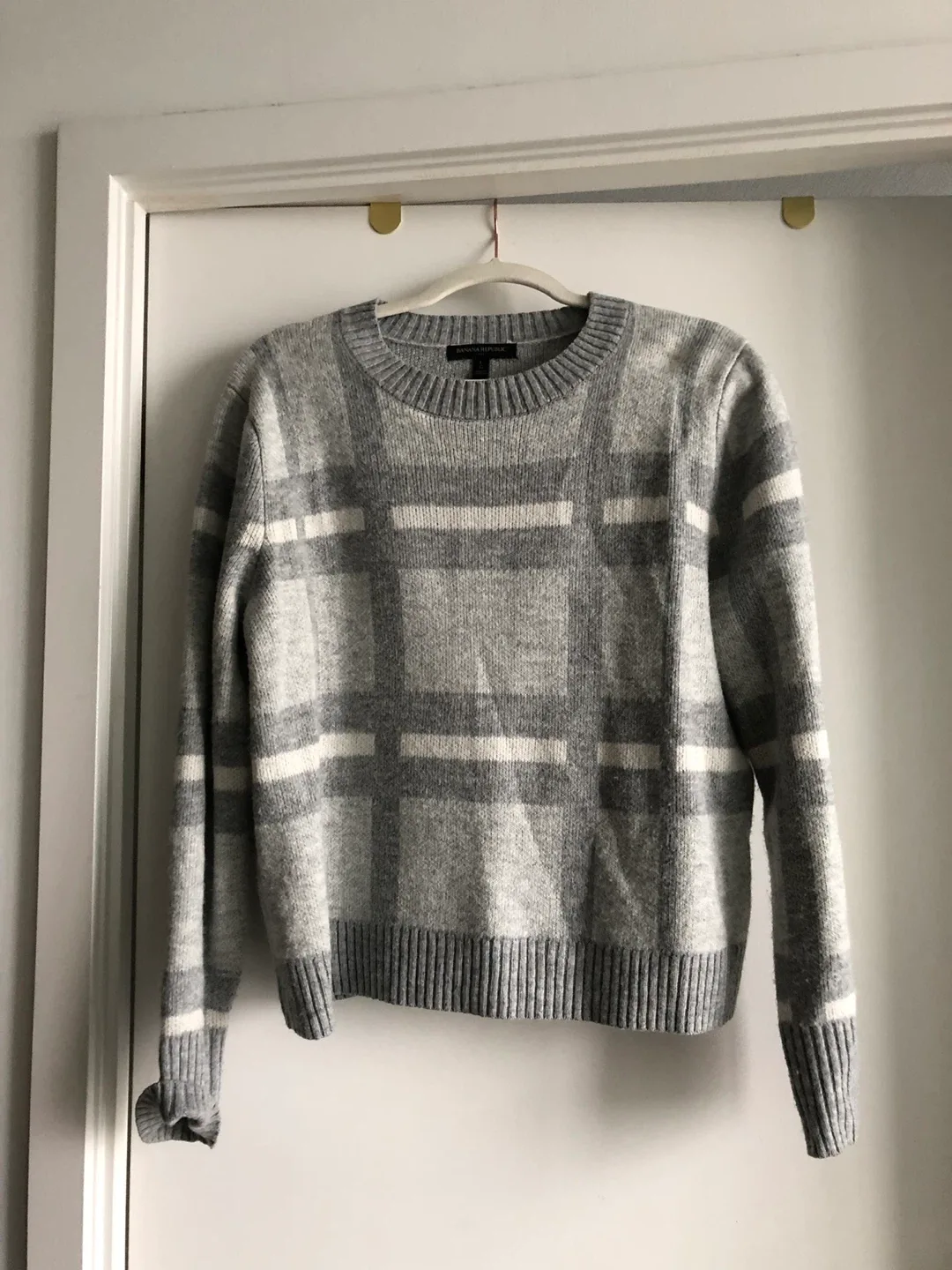 Banana Republic Plaid Sweater - Size L