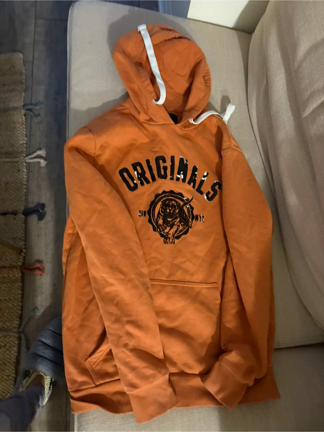 Angelo Litrico Originals Hoodie - Size M