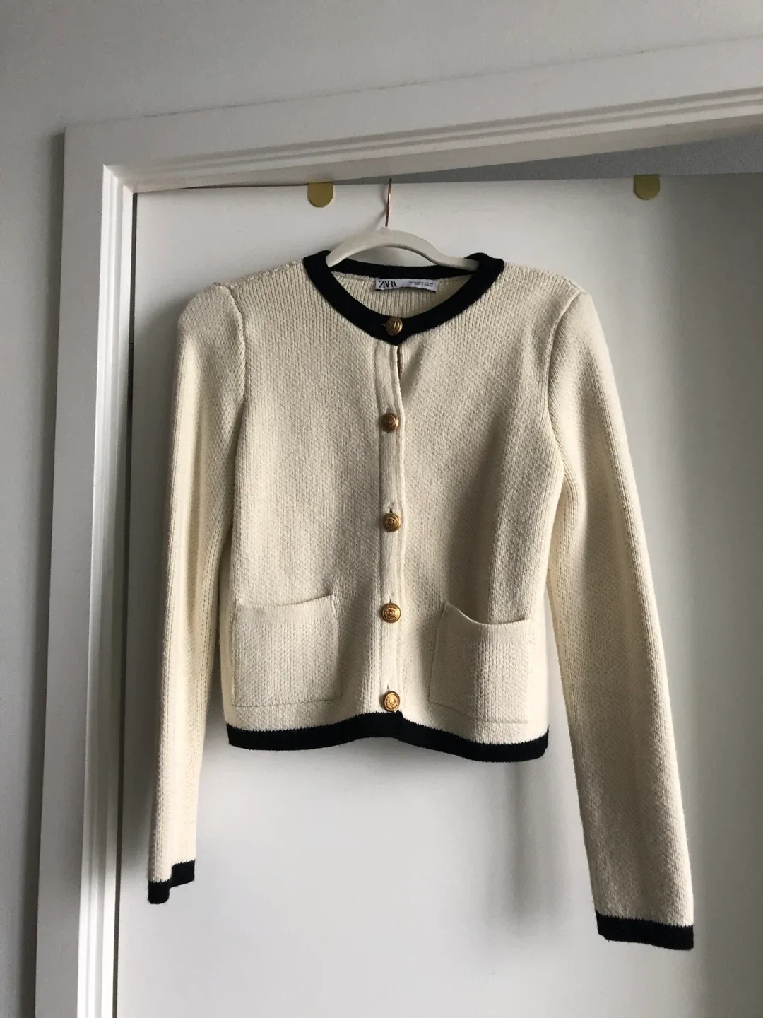 Zara Cream Cardigan - Size M image indicator(2)