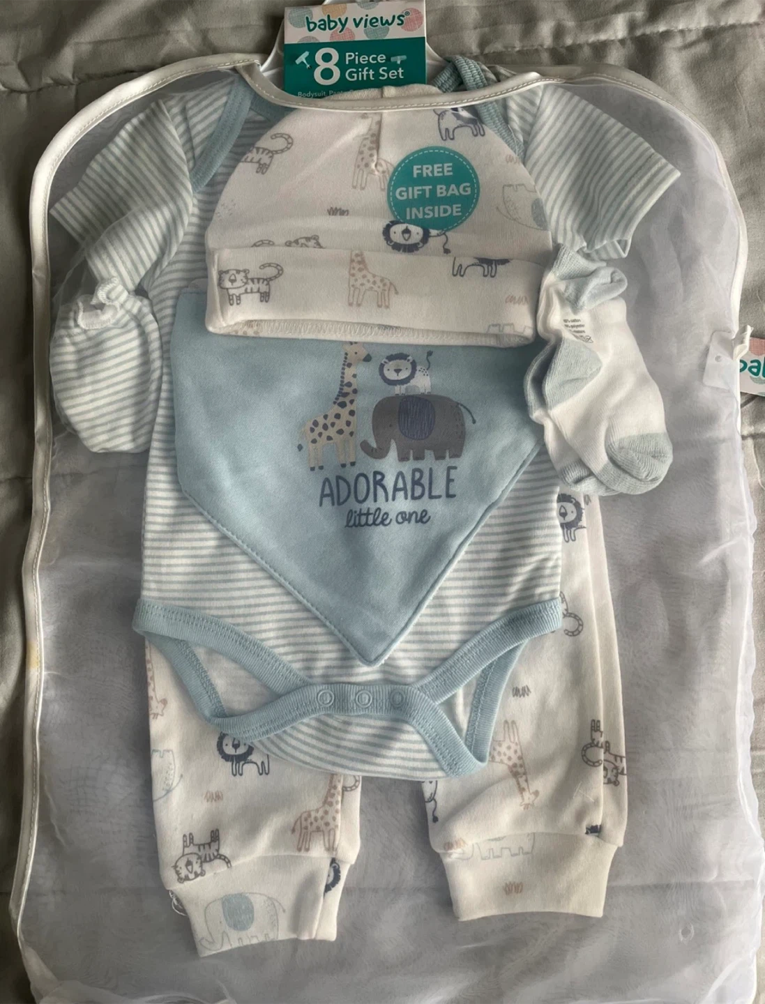 Baby Views 8-Piece Gift Set