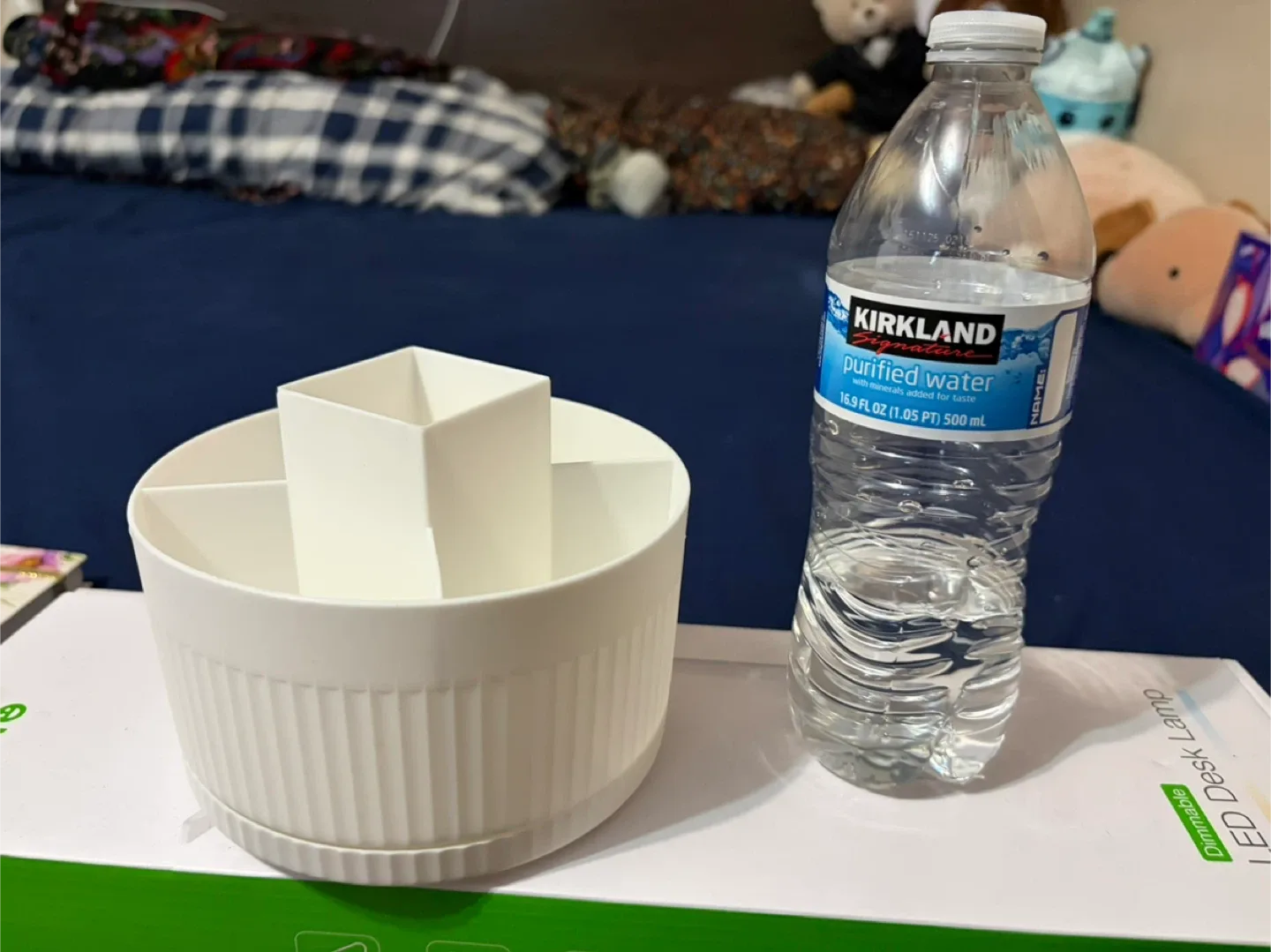 White Round Desk Organizer for office or makeup