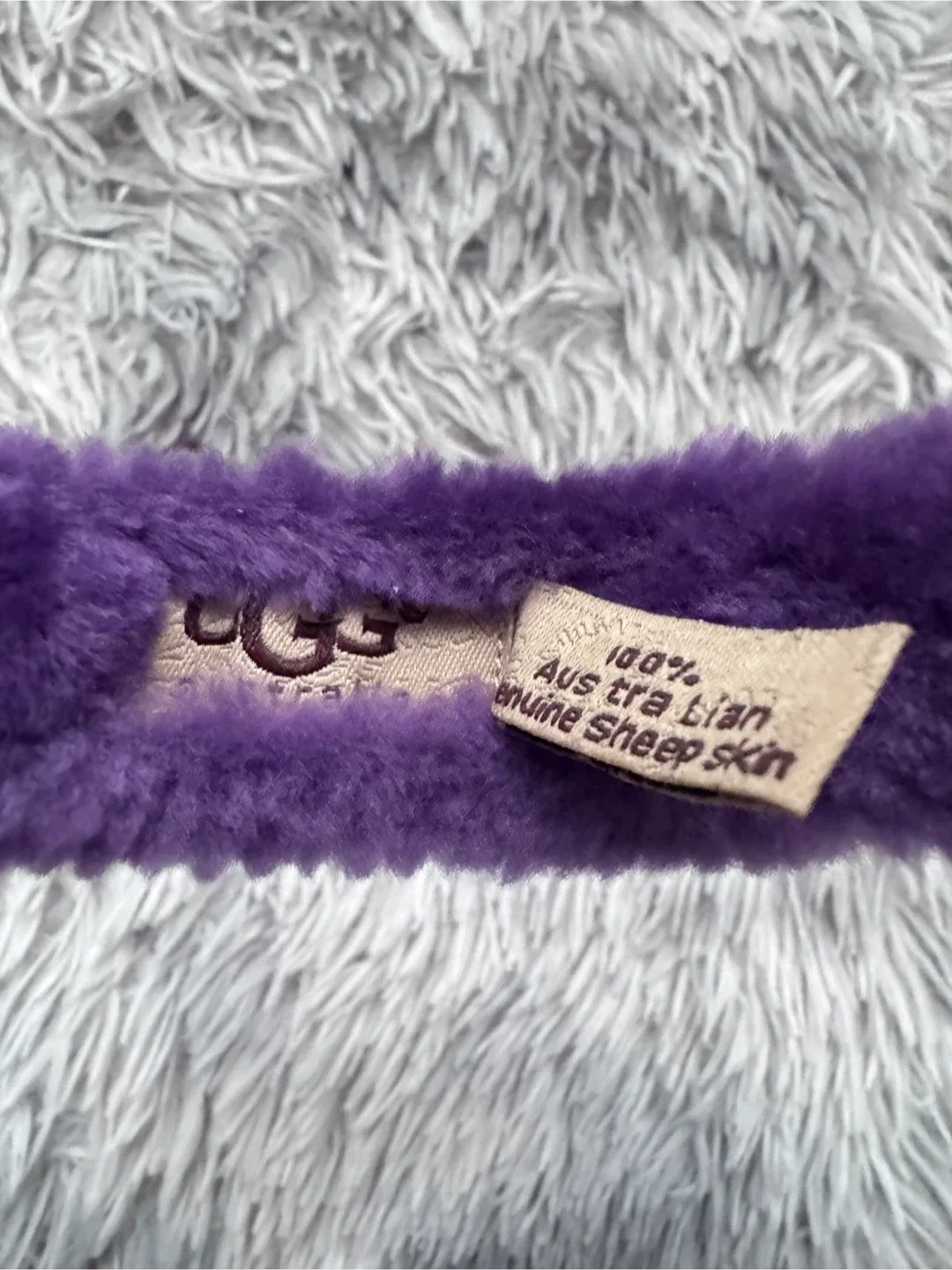 UGG Purple Earmuffs image indicator(5)