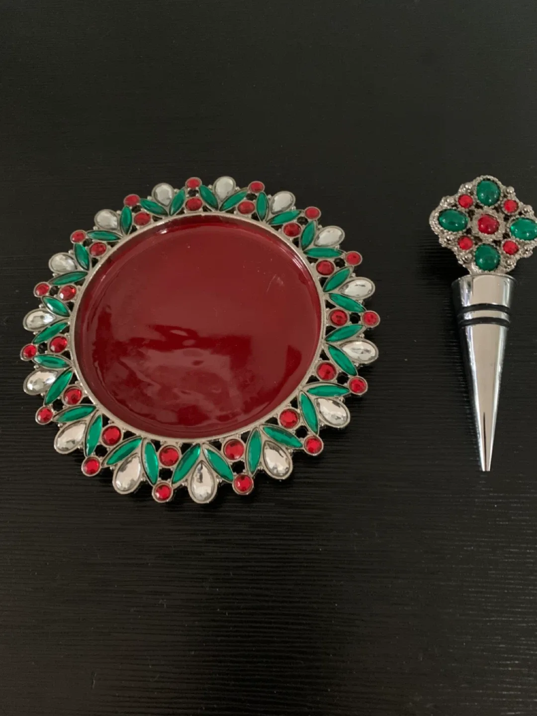 Decorative Bottle coaster & Stopper Set