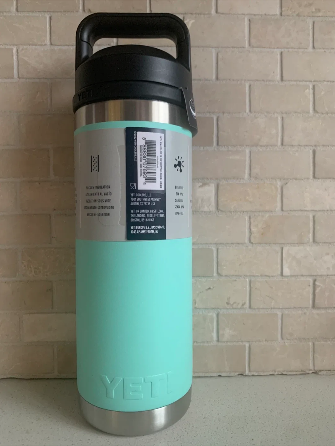 NEW/NEVER USED - Authentic YETI Rambler 18oz/532ml Bottle image indicator(2)