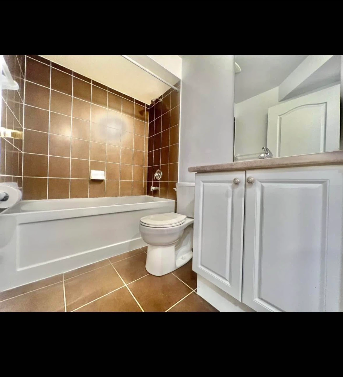 1 private bedroom for rent - photo 3