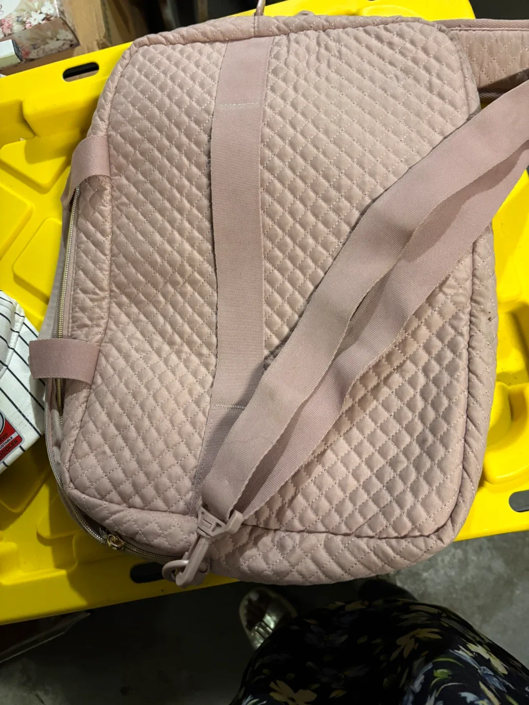 Bagsmart Pink Laptop Bag image indicator(4)