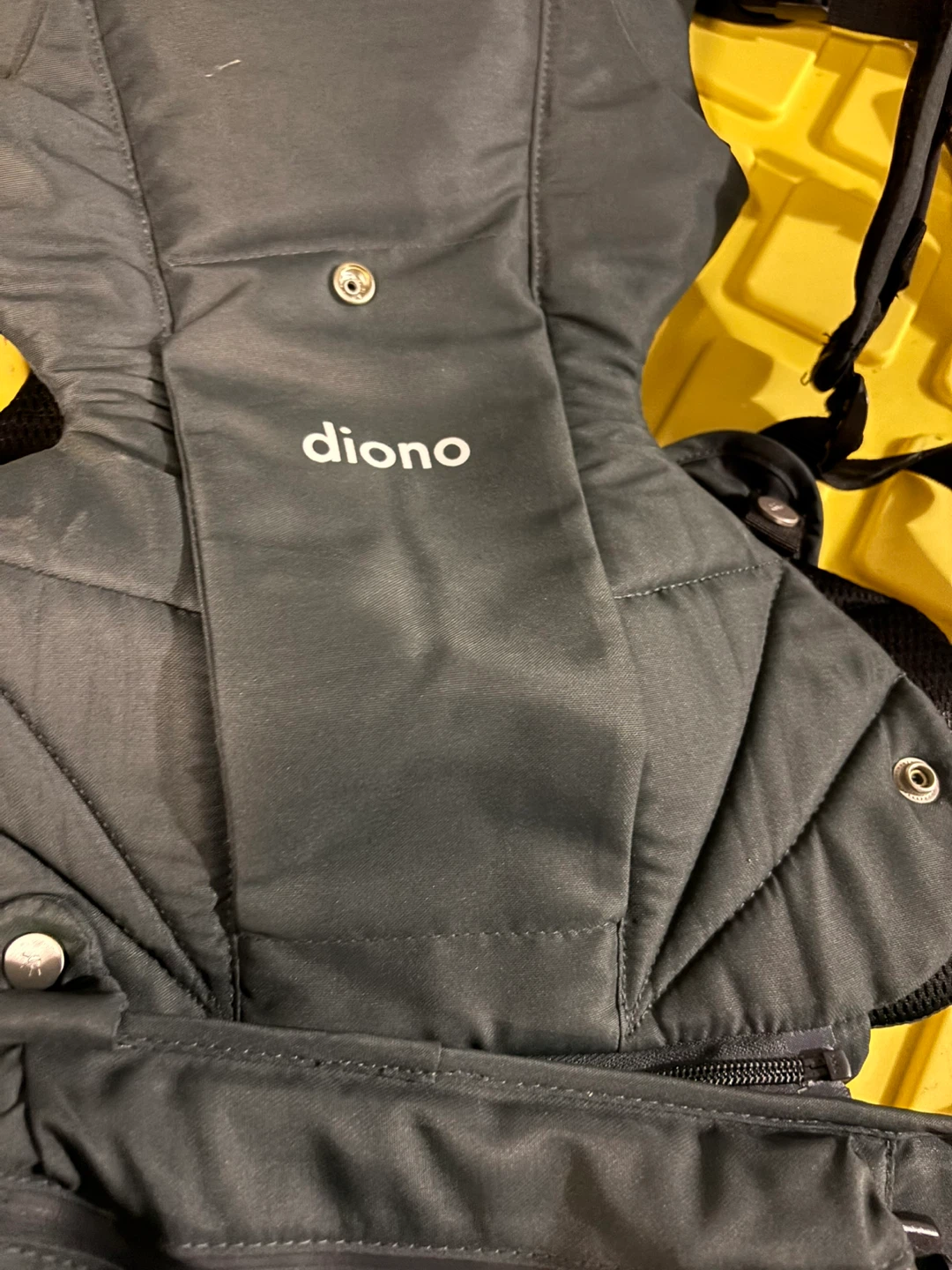 Diono Baby Carrier - Great Condition! - photo 5