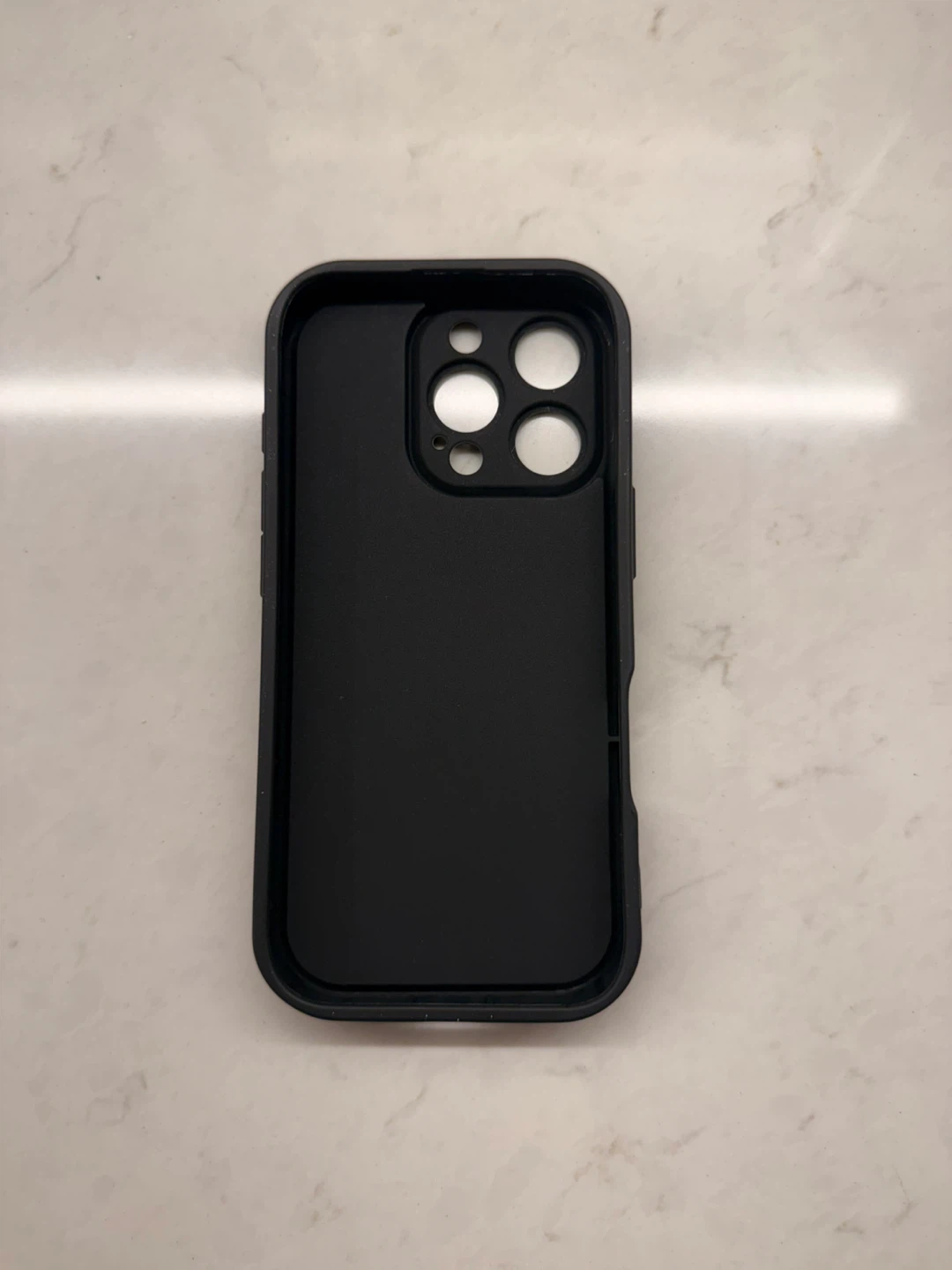 iPhone 16 Pro phone case with Monkey Design - photo 2