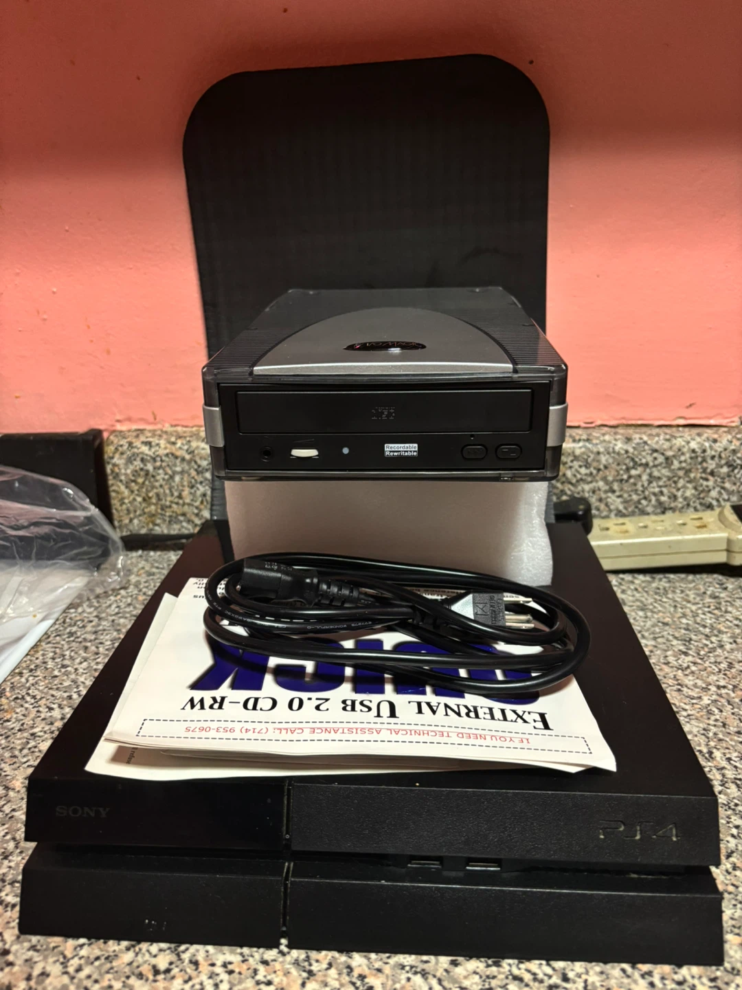 External USB 2.0 CD-RW Drive - photo 2