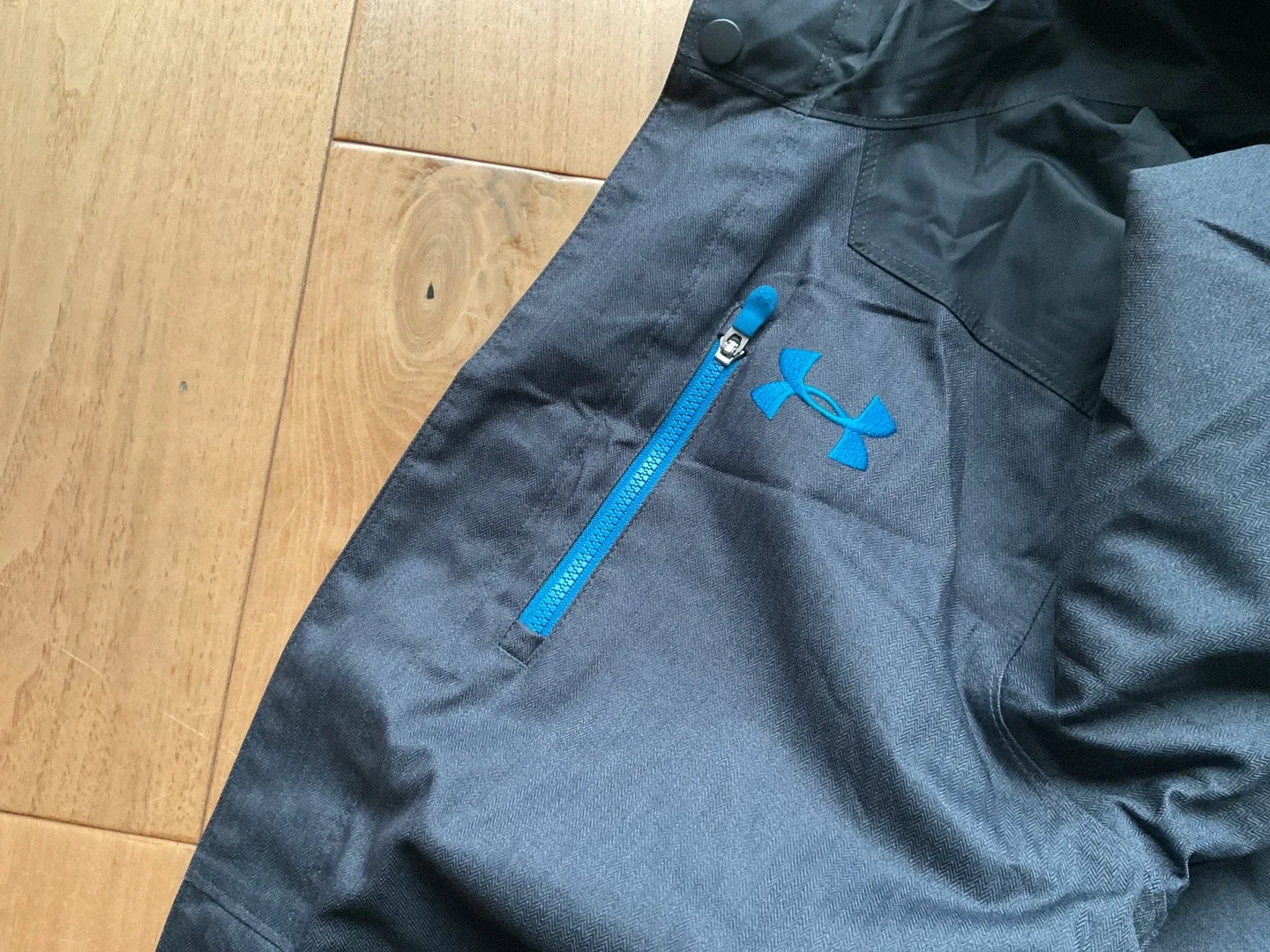 Under Armour ColdGear Jacket - YLG image indicator(4)