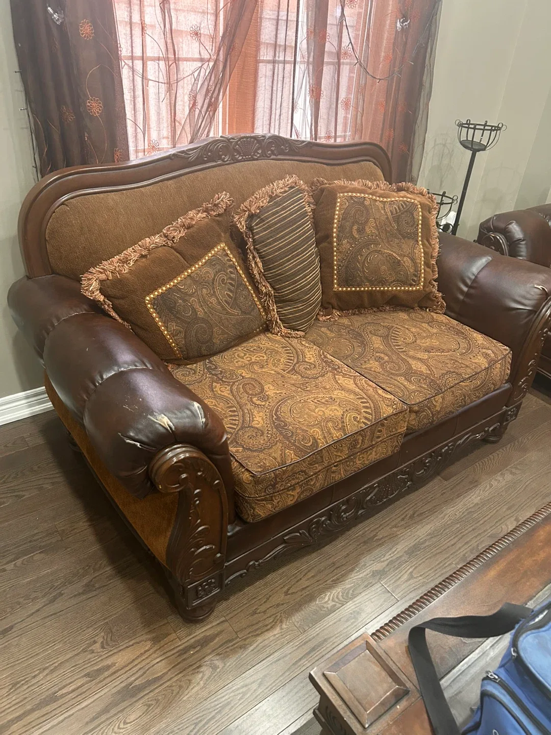 Brown Loveseat and Sofa Set - Gently Used image indicator(4)