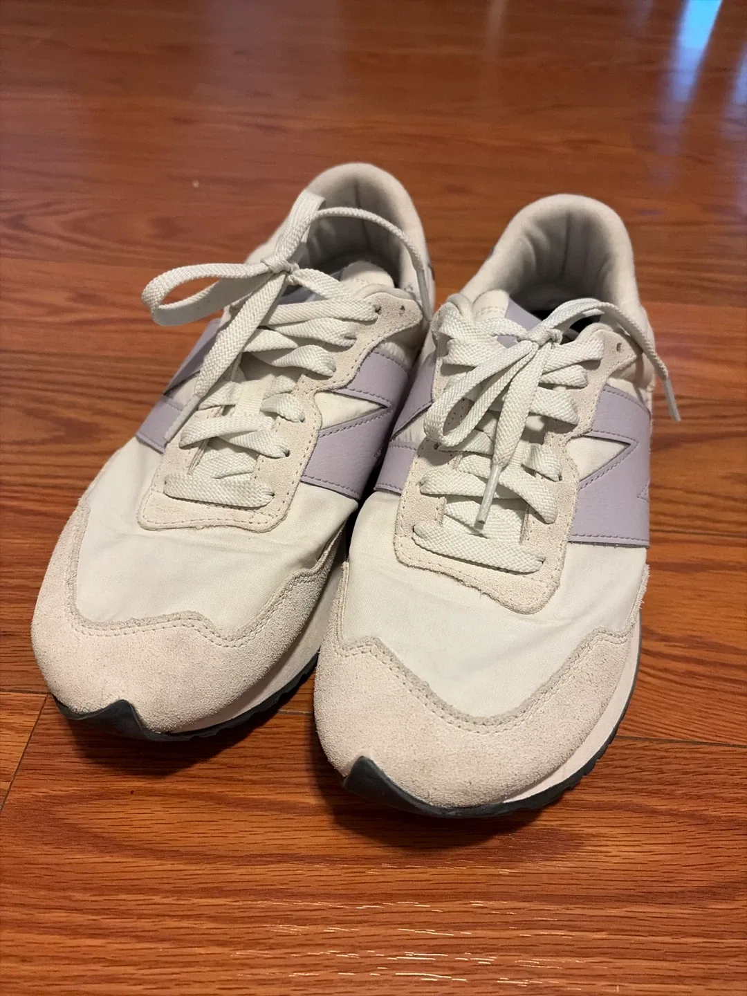 New Balance 237 Sneakers - US Women's Size 9 US