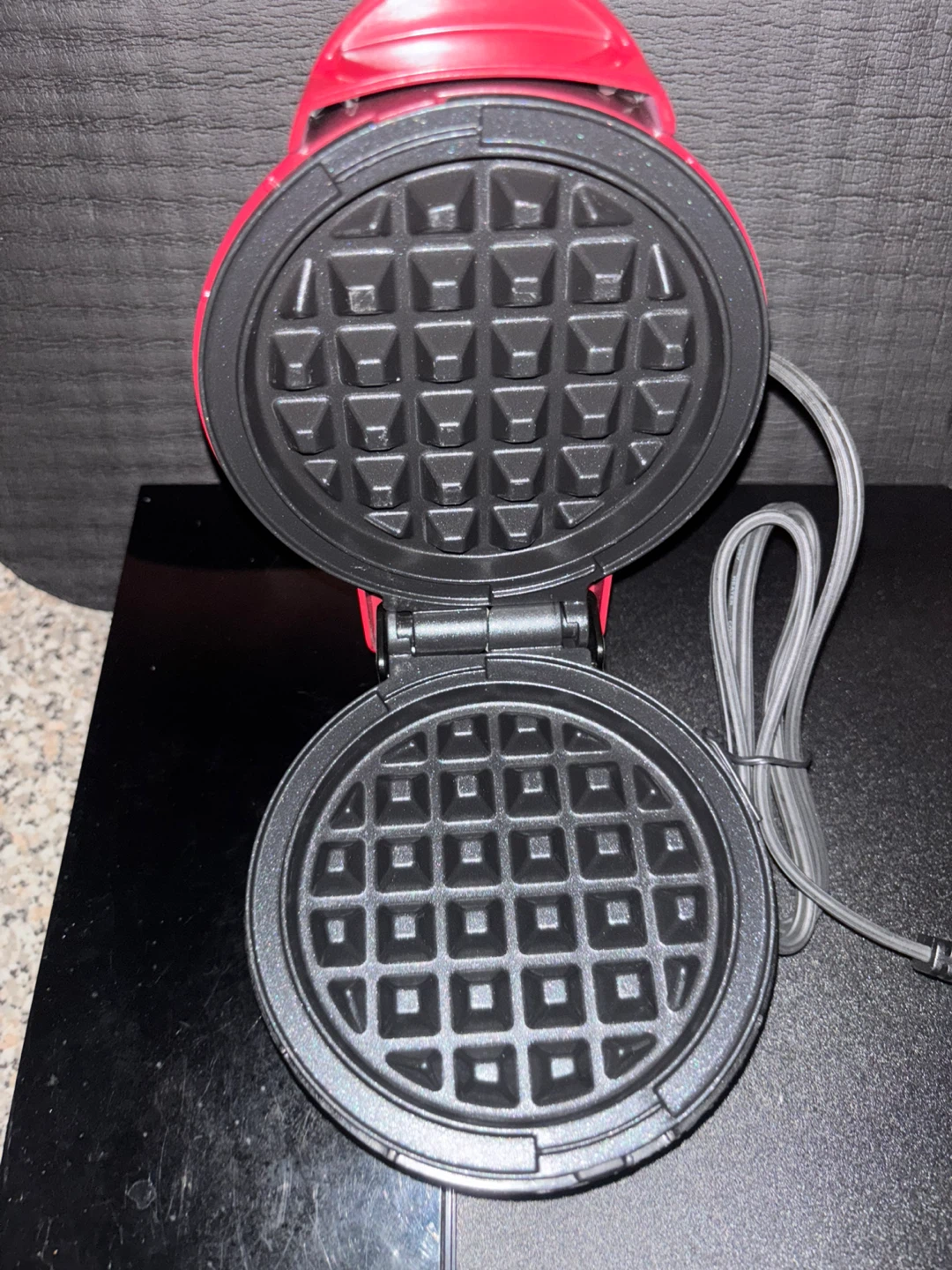DASH Mini Waffle Maker - Red - photo 2