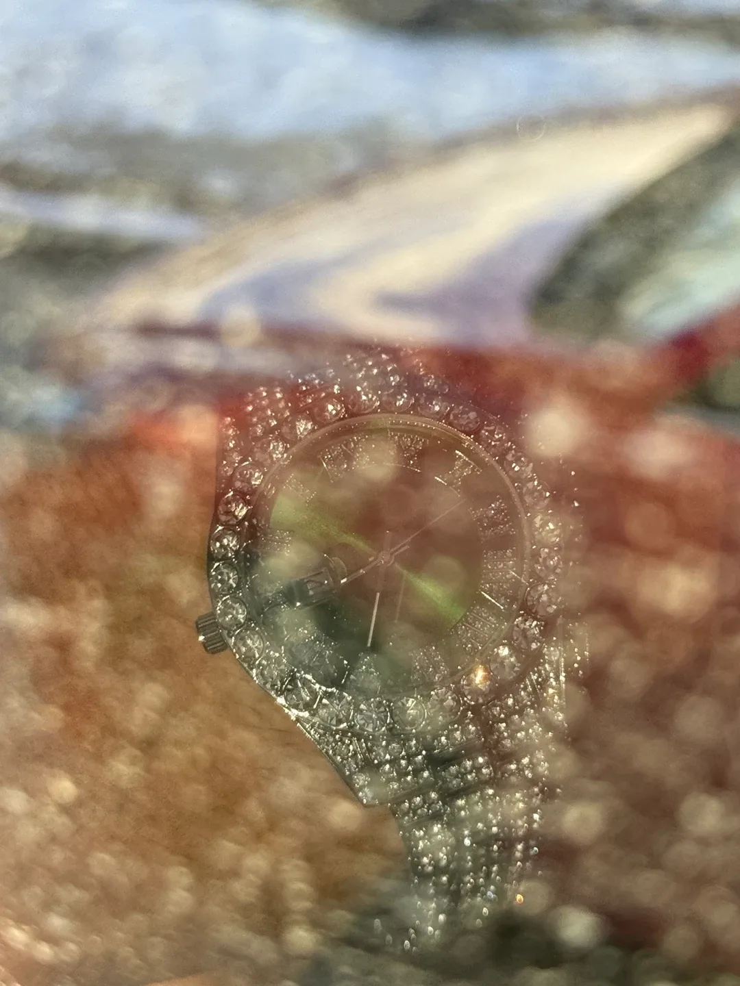 Green Dial Rhinestone Watch image indicator(2)