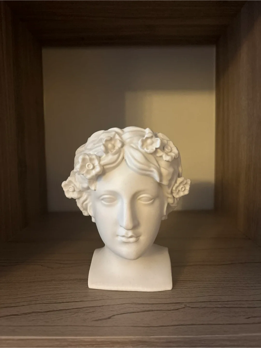 White Head Bust/Pencil Cup/Vase