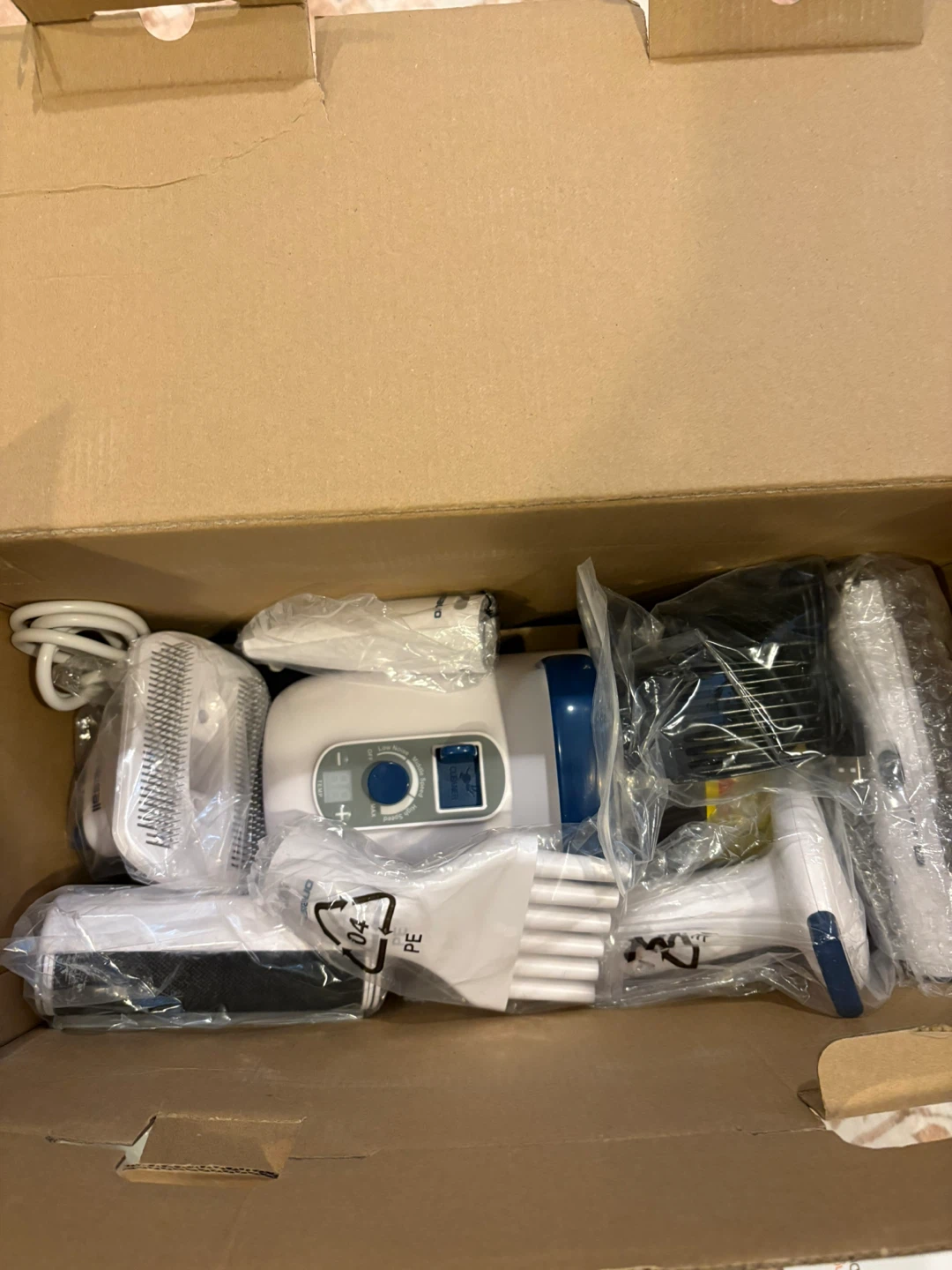 Oneisall Pet Grooming Vacuum and Dryer BM1 - New in Box! - photo 4
