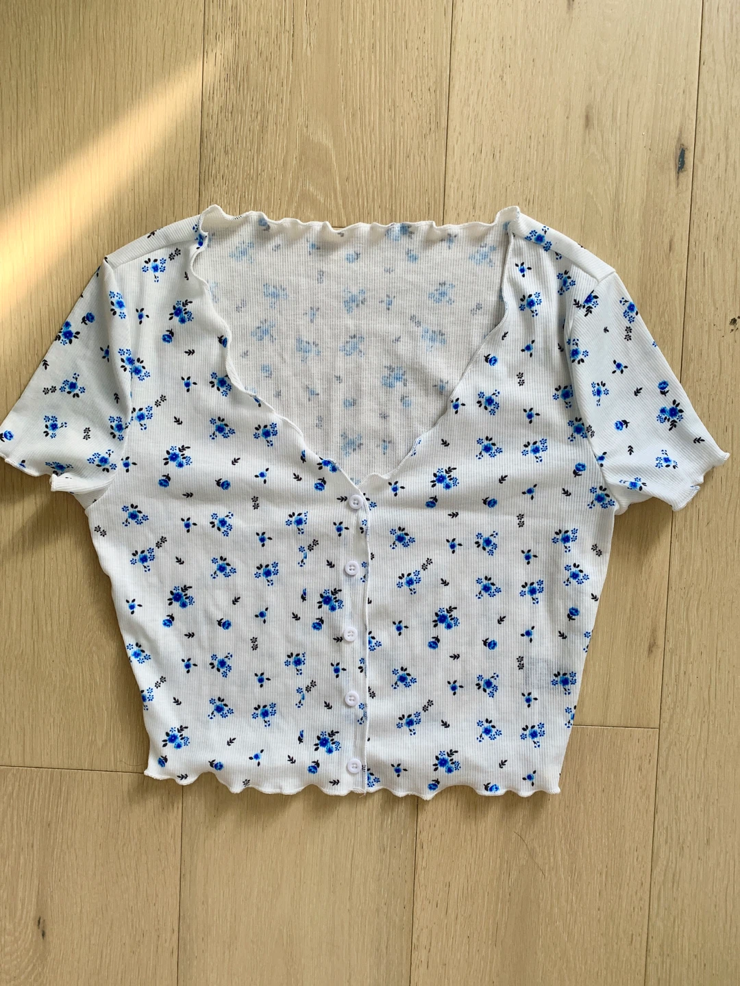 New SHEIN Floral White Cropped Top - Size S - photo 2