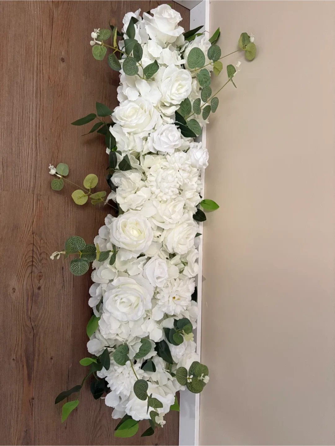 White Floral Center Arrangement Piece