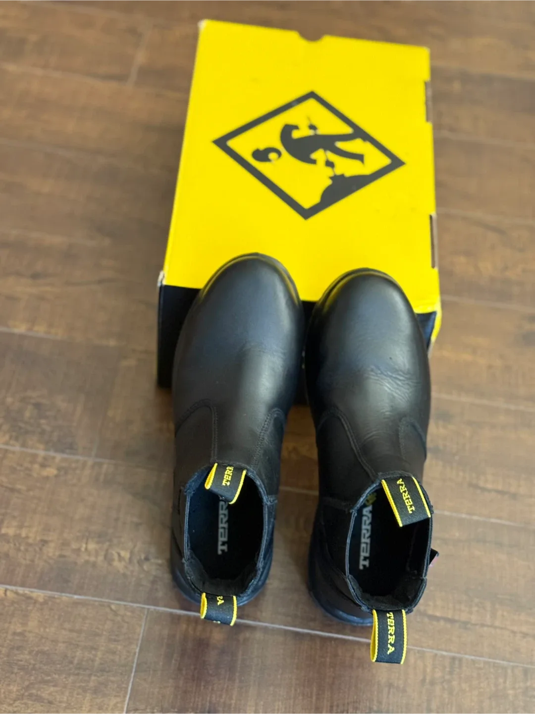 Terra Murphy Black Leather Boots - Size 5 image indicator(2)