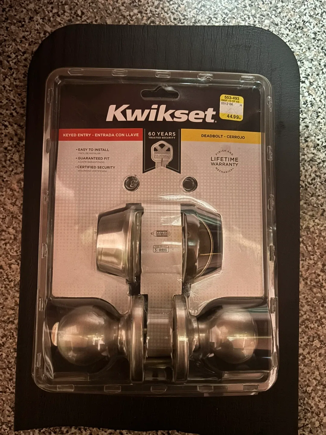 New Kwikset Keyed Entry Door Knob Set