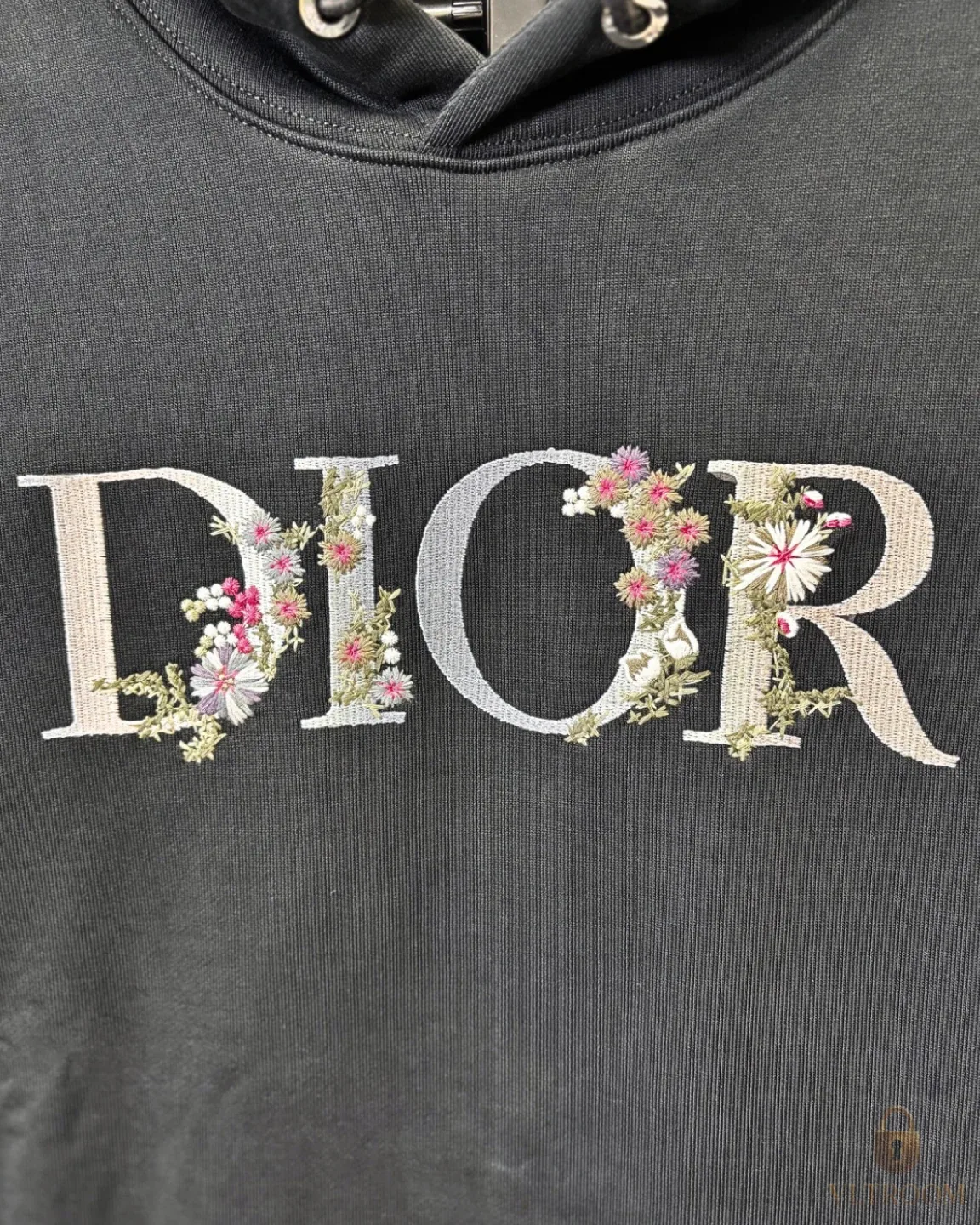 Dior flowers embroidered hoodie- BLACK image indicator(2)