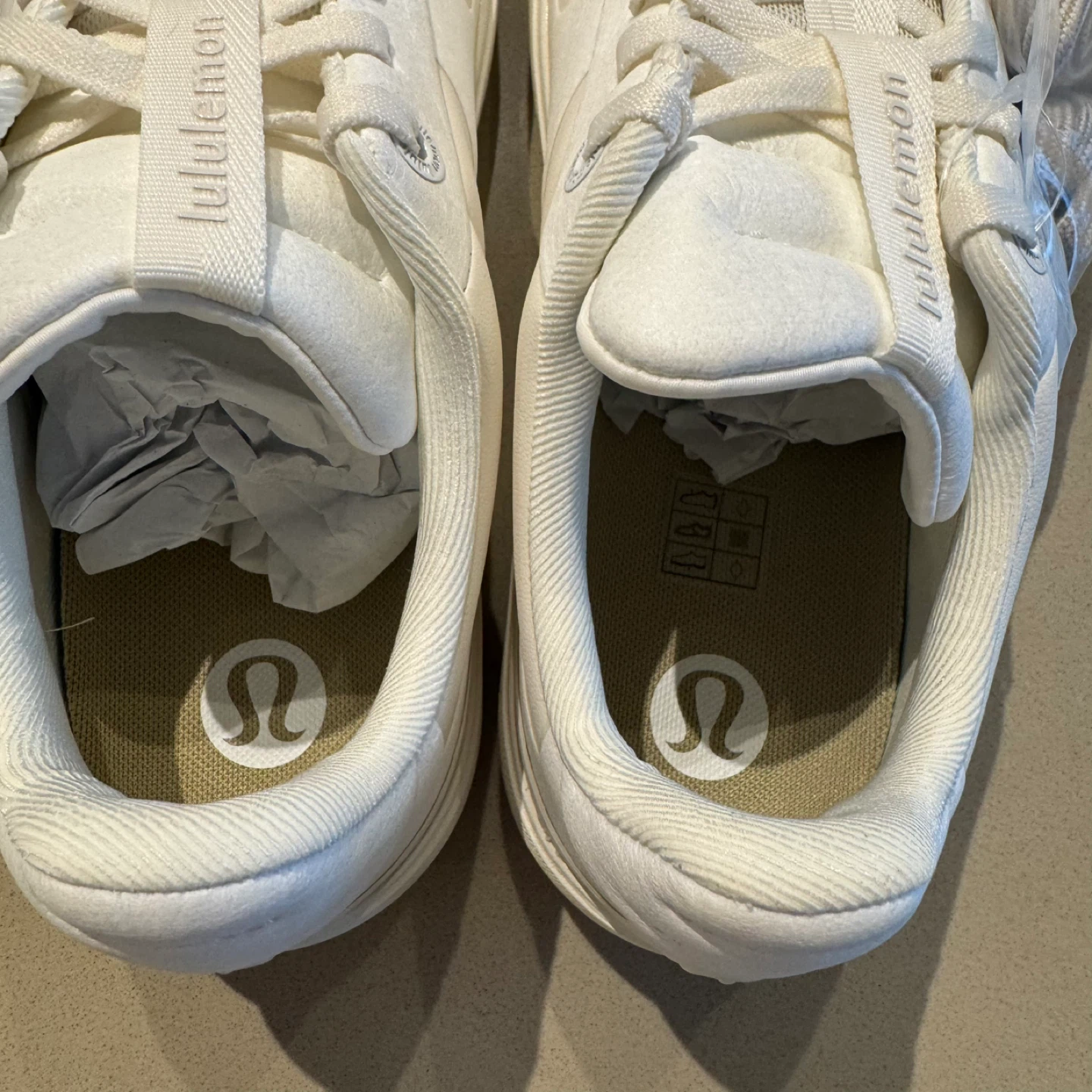 Lululemon Cityverse sneaker sz 9.5 men 10.5 women - photo 2