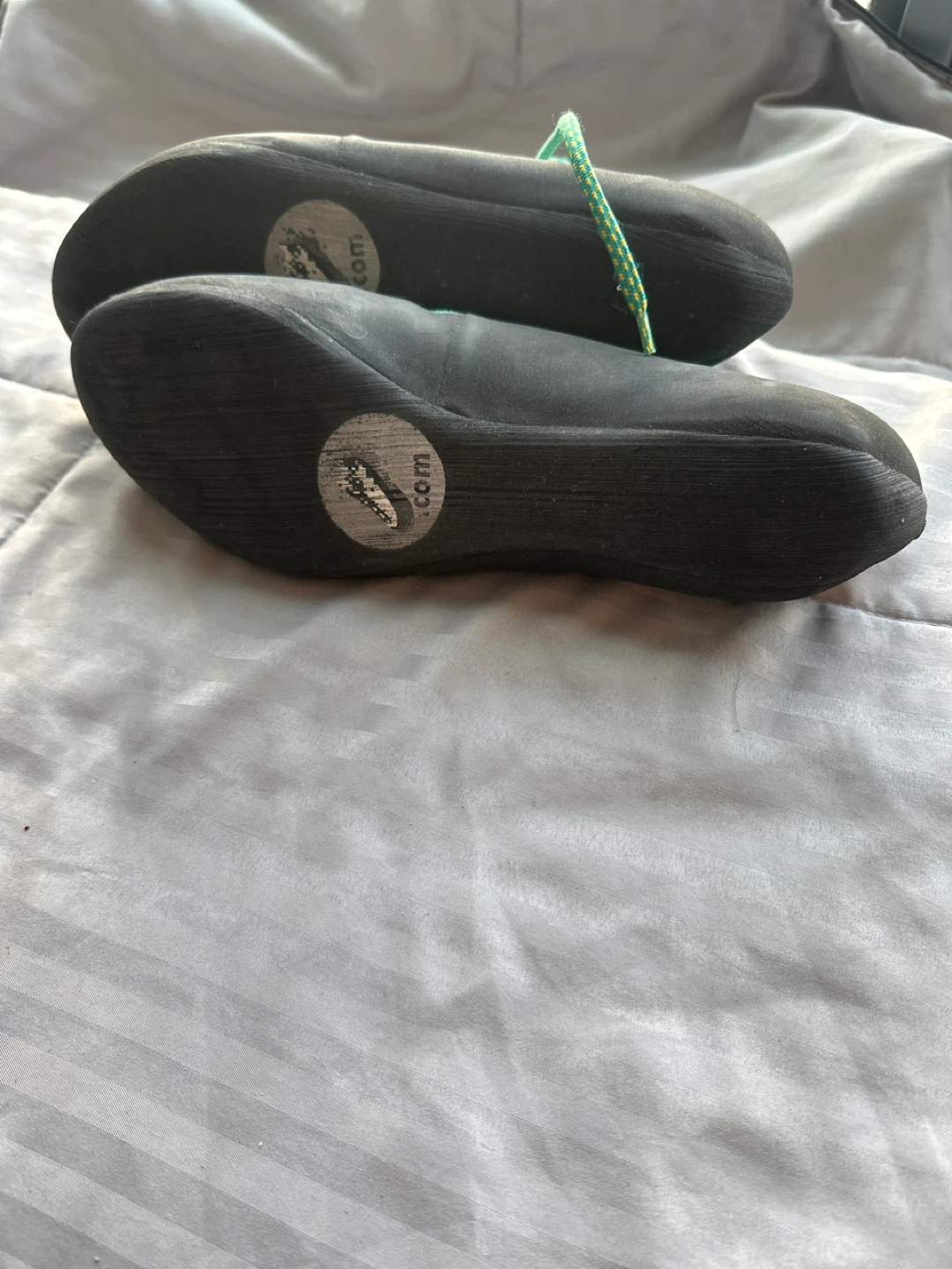 Climbing Shoes Size 11 - photo 3