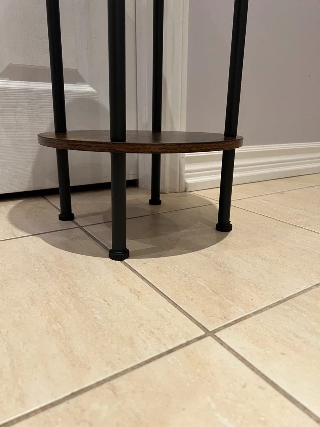 Round End Table with 2-Tier Shelf image indicator(5)