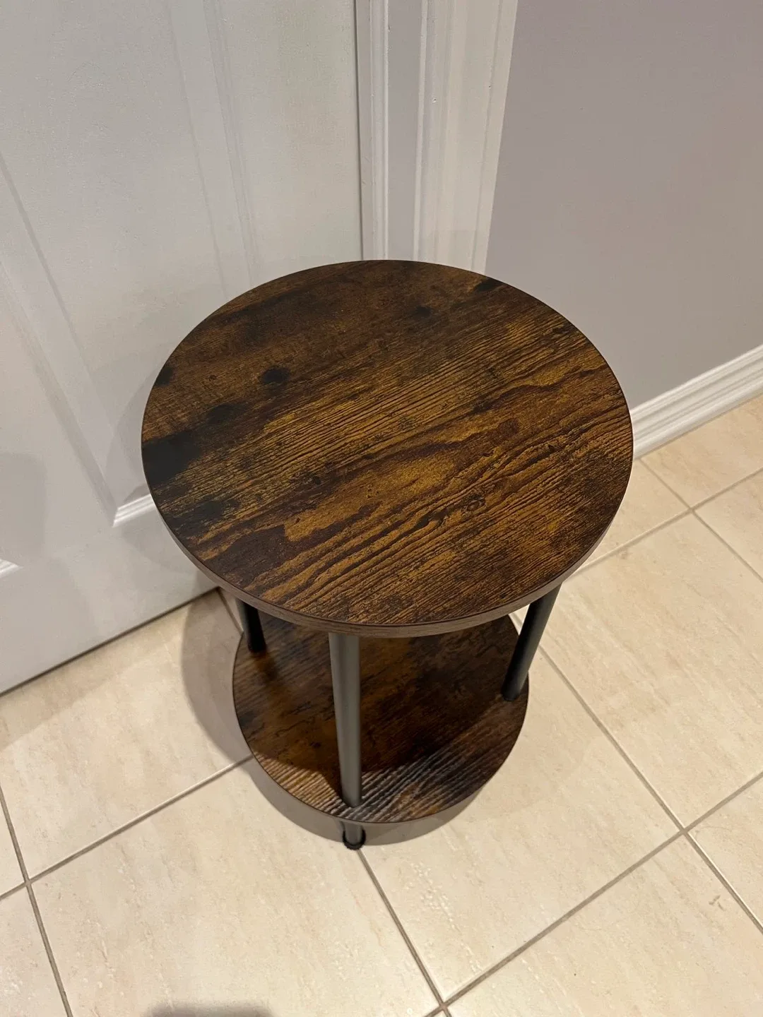 Round End Table with 2-Tier Shelf image indicator(3)