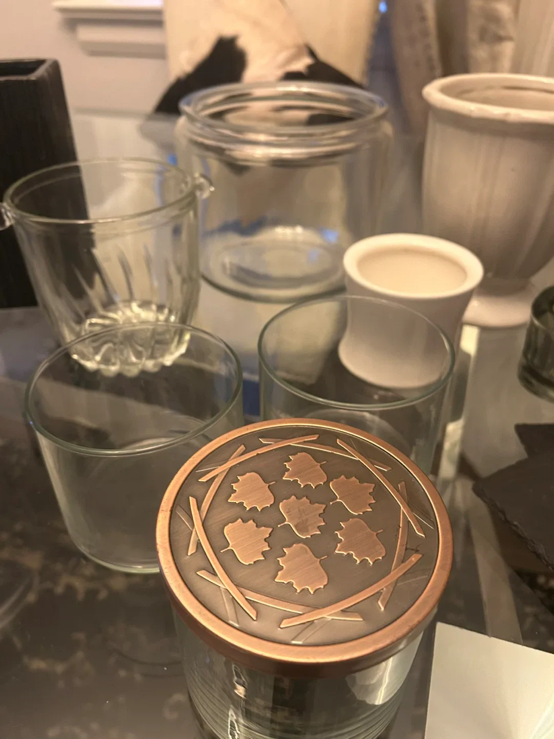 Assorted Glassware and Home Decor image indicator(5)