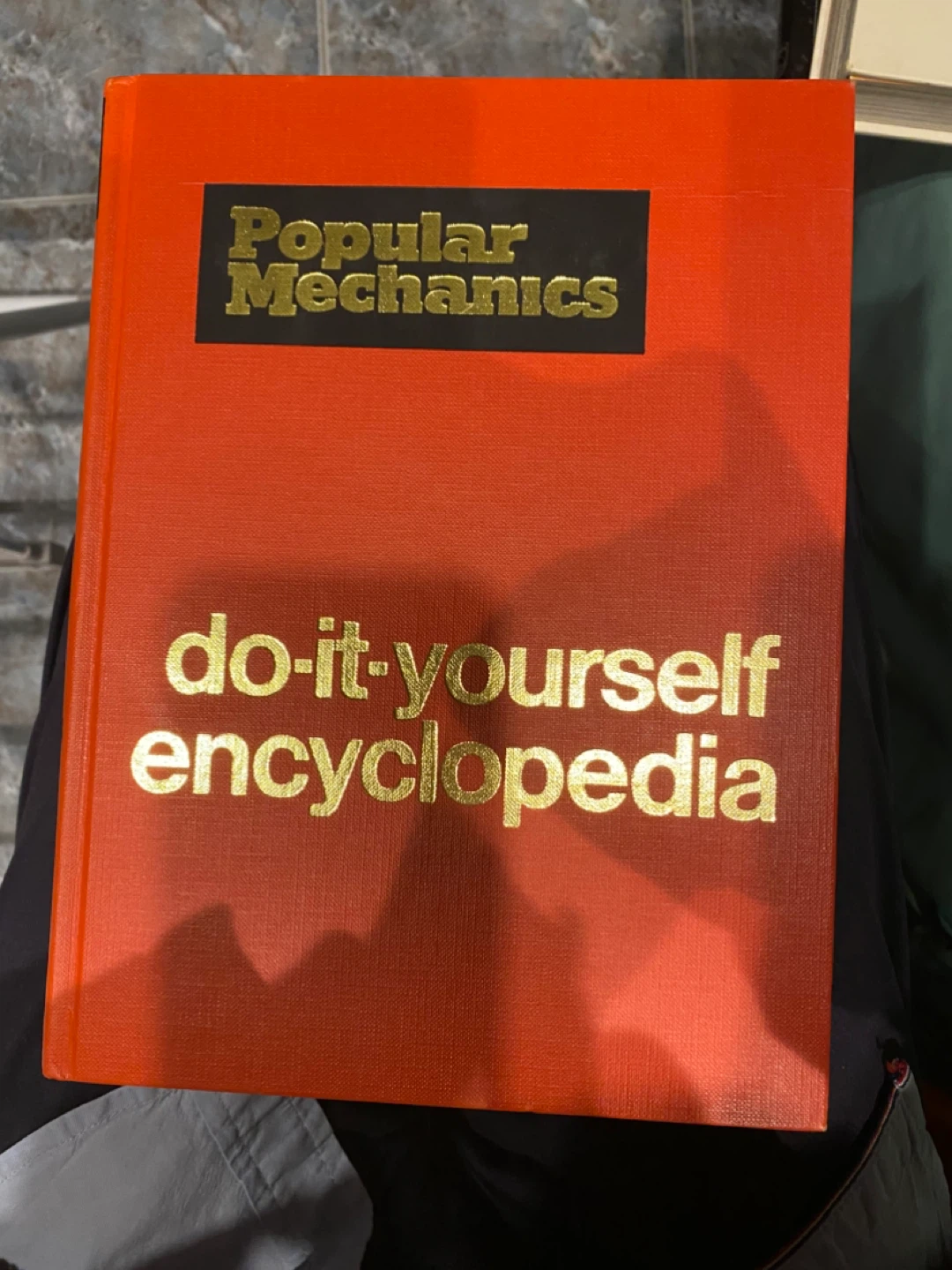 Popular Mechanics Do-It-Yourself Encyclopedia