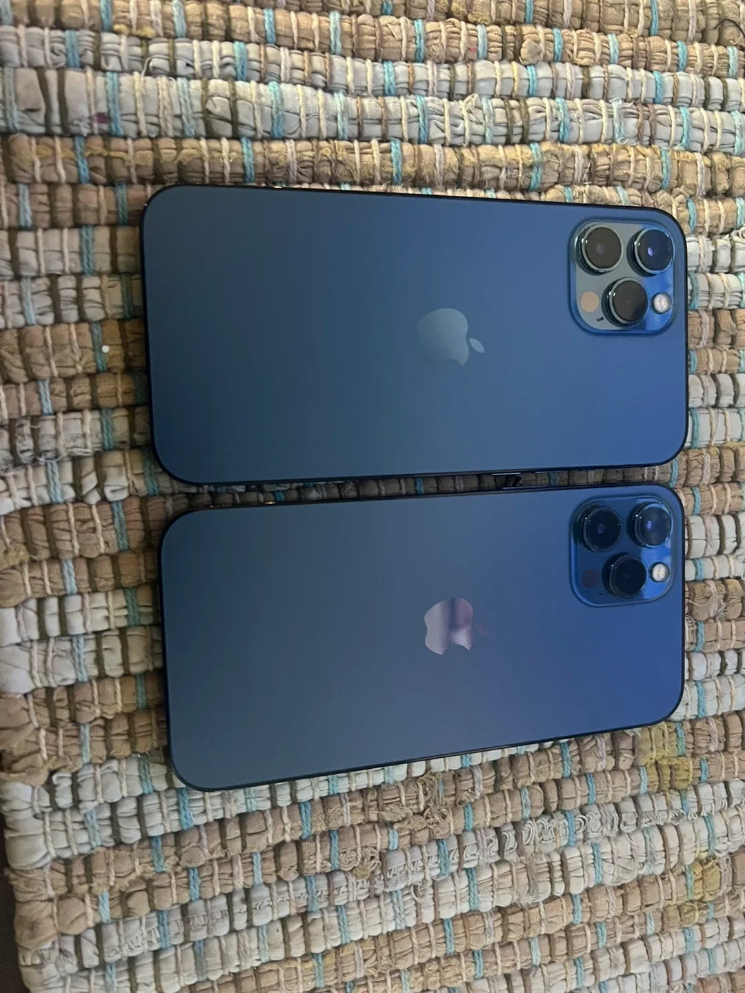 iPhone 12 Pro max Pacific Blue