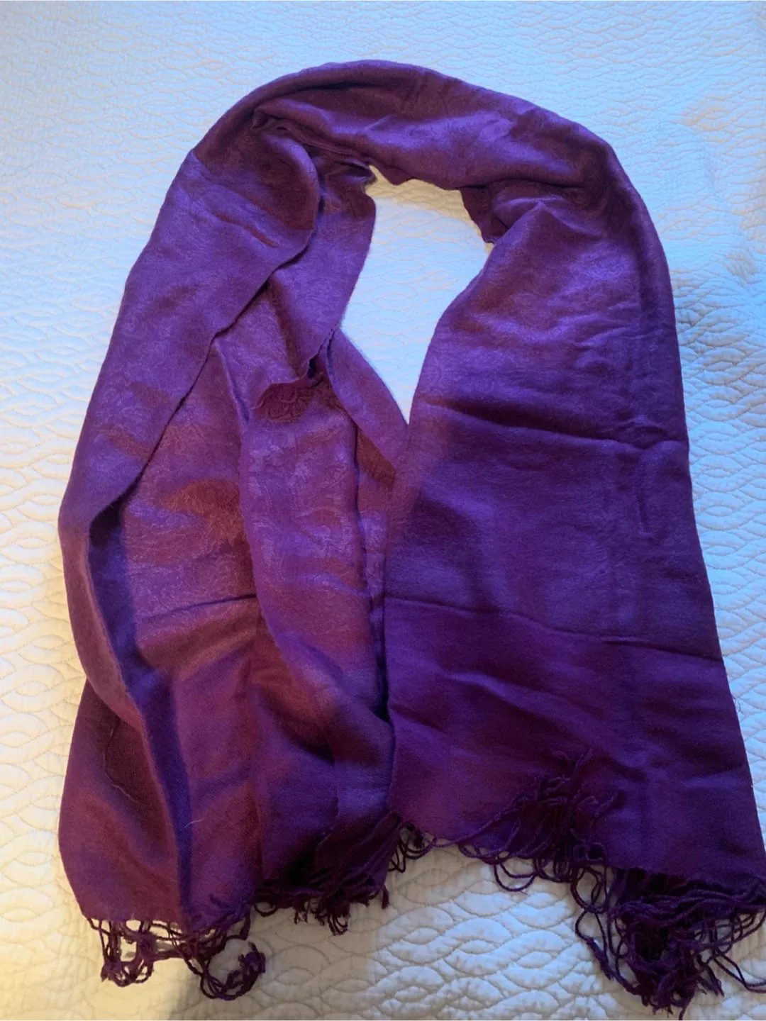 Purple pashmina