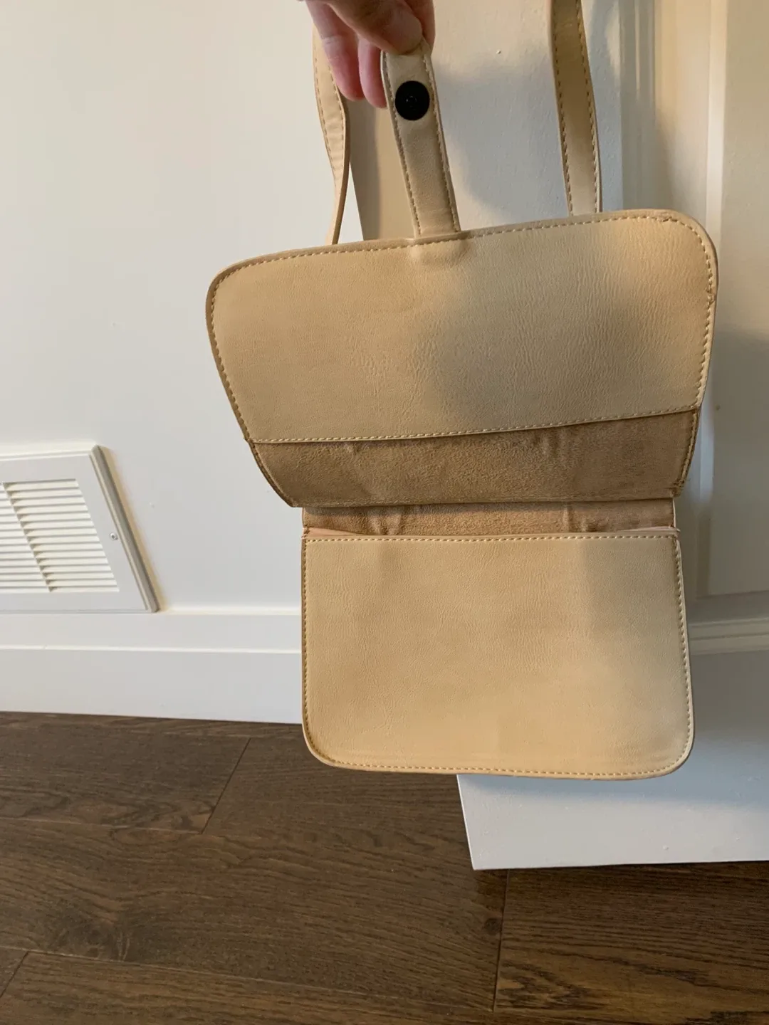 Pixie Mood Beige Crossbody Bag image indicator(4)