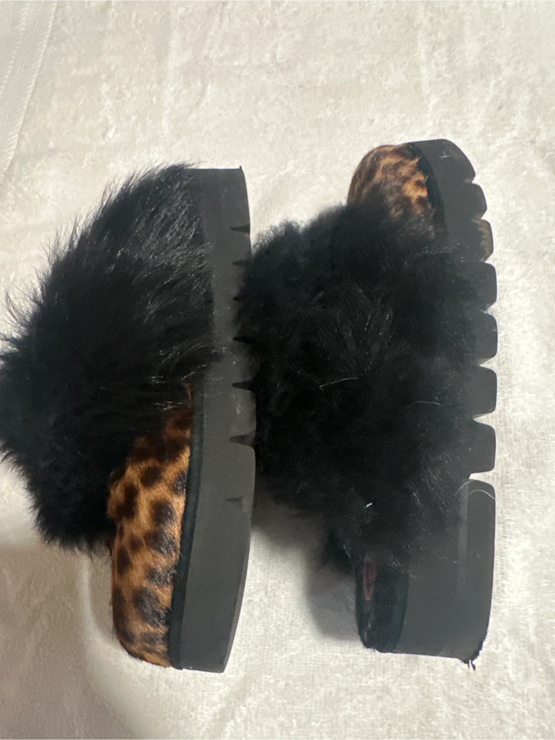 Stuart Weitzman Furry Leopard Print Slippers - Size 6 - photo 5